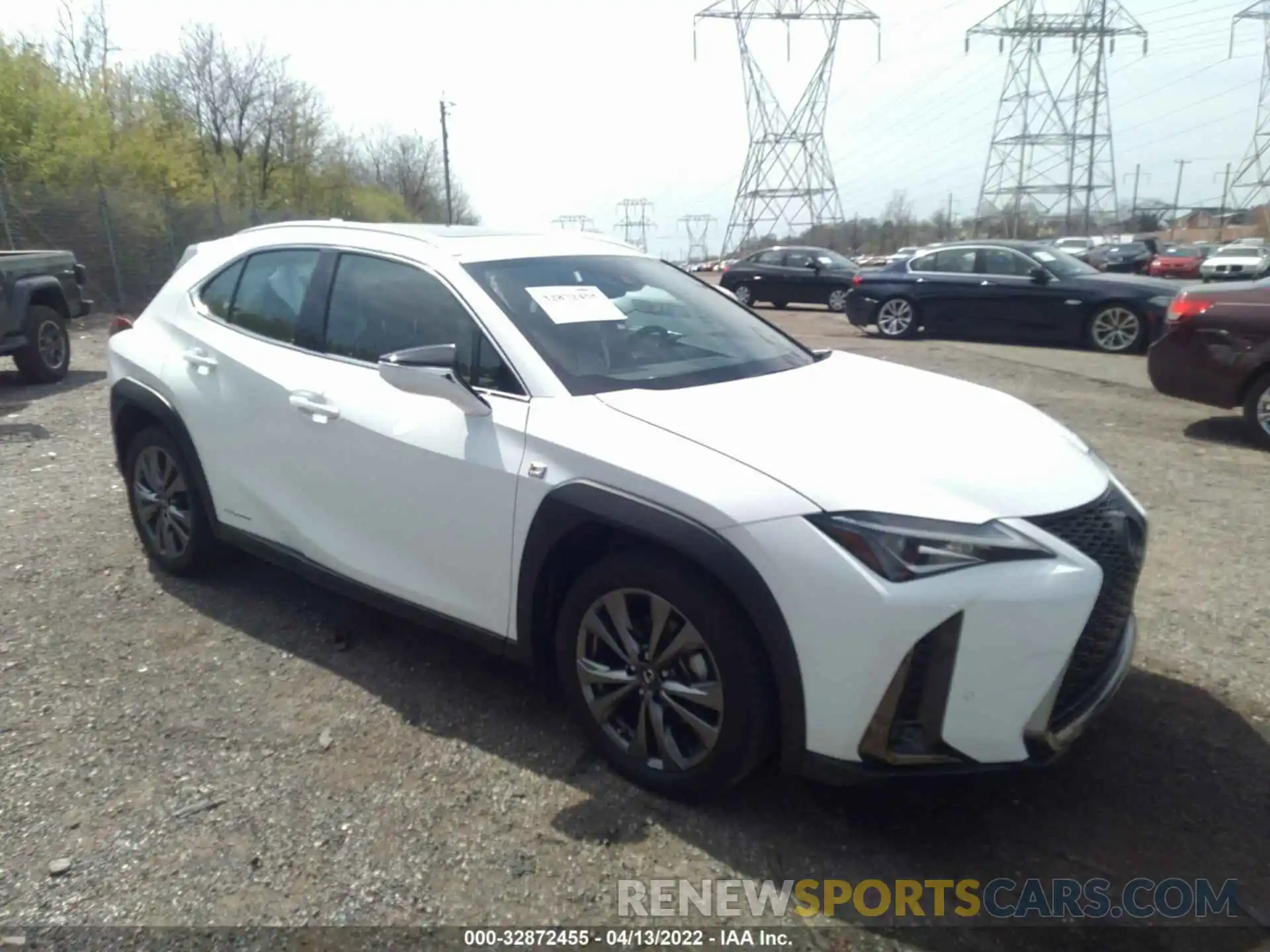 1 Photograph of a damaged car JTHU9JBH6K2008786 LEXUS UX 2019