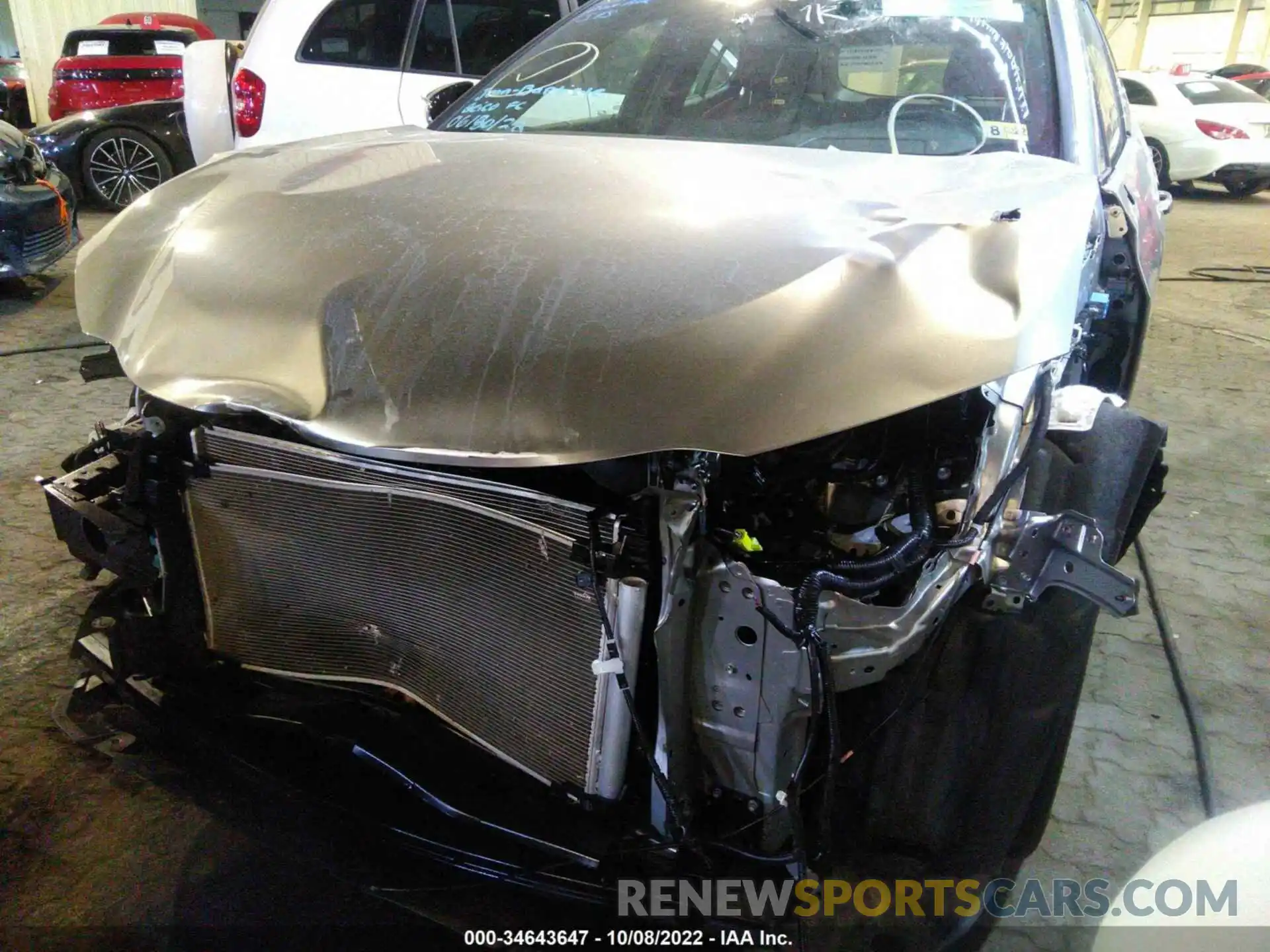 6 Photograph of a damaged car JTHU9JBHXK2010685 LEXUS UX 2019