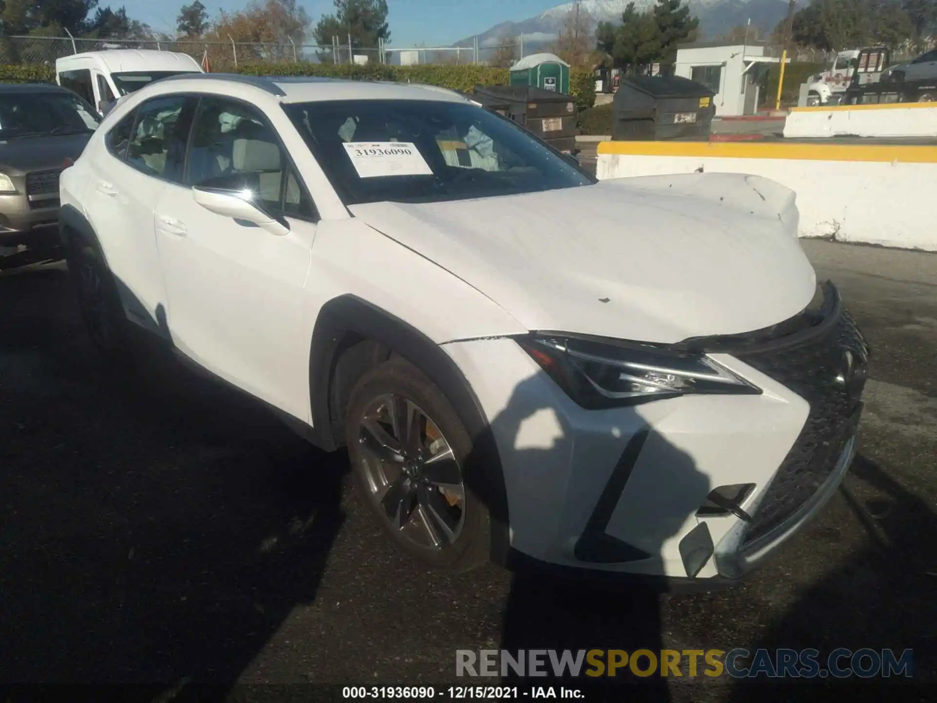 1 Photograph of a damaged car JTHU9JBHXK2017619 LEXUS UX 2019