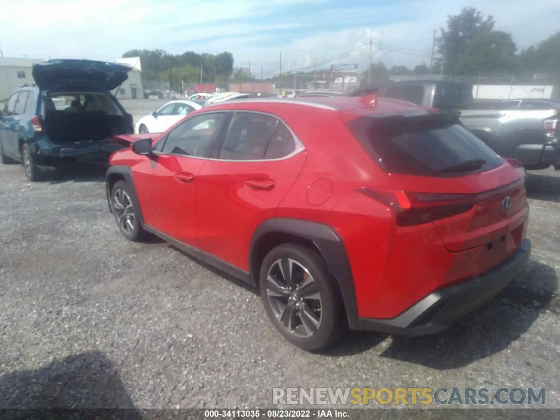 3 Photograph of a damaged car JTHY3JBH0K2000380 LEXUS UX 2019