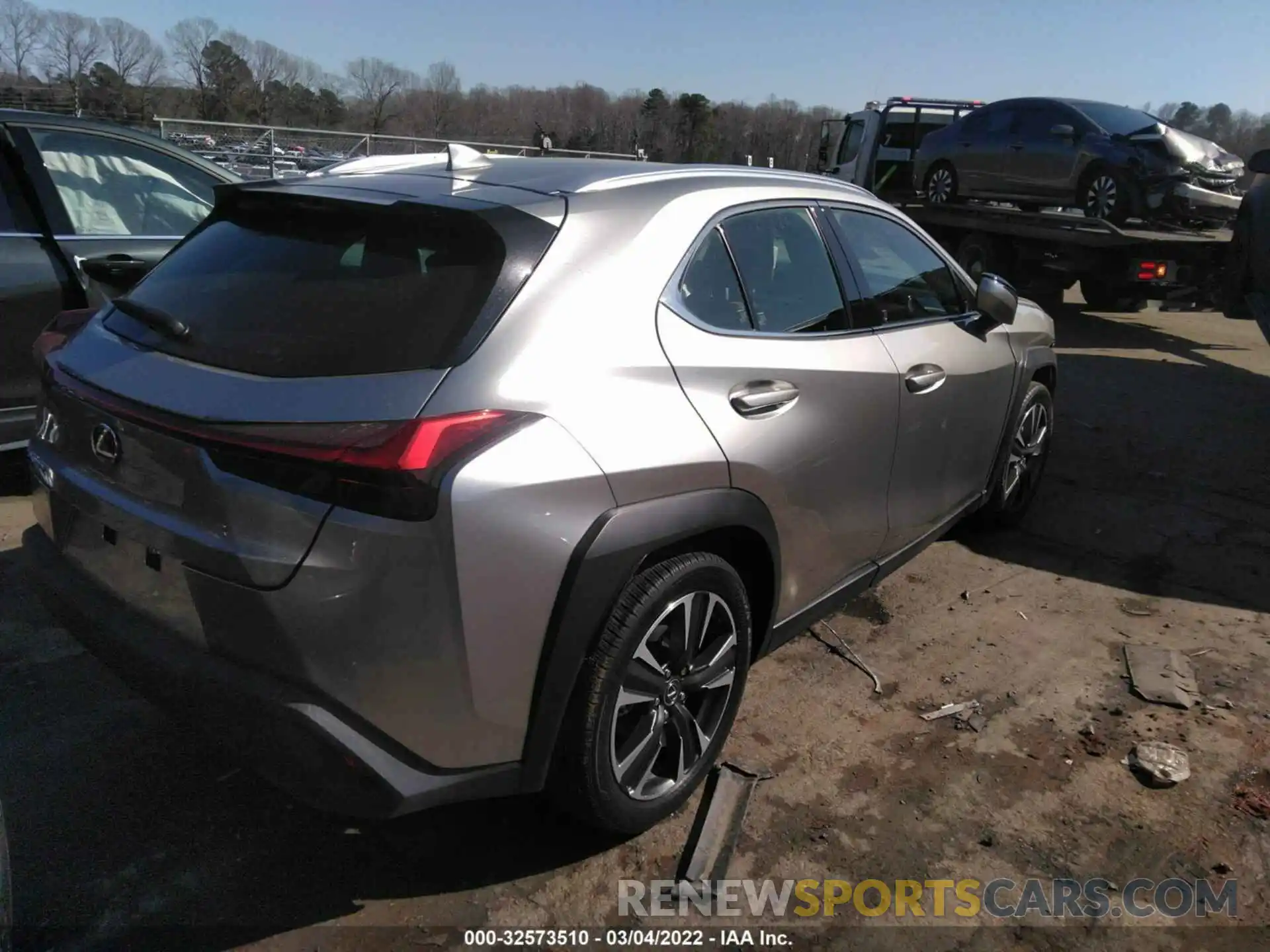 4 Photograph of a damaged car JTHY3JBH1K2002302 LEXUS UX 2019