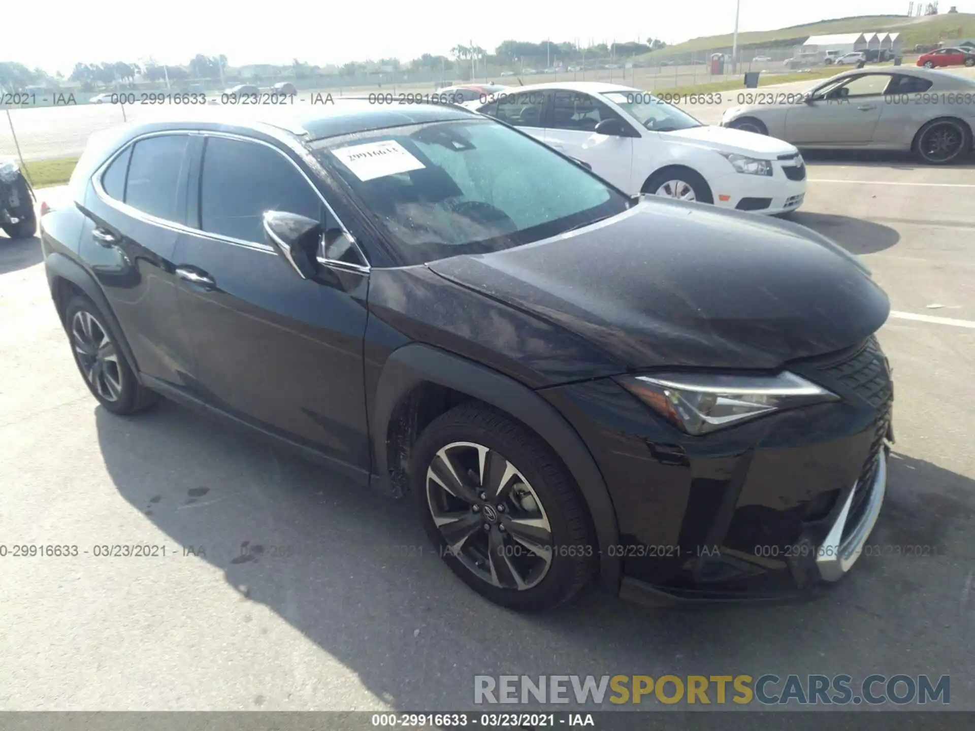 1 Photograph of a damaged car JTHY3JBH2K2005550 LEXUS UX 2019