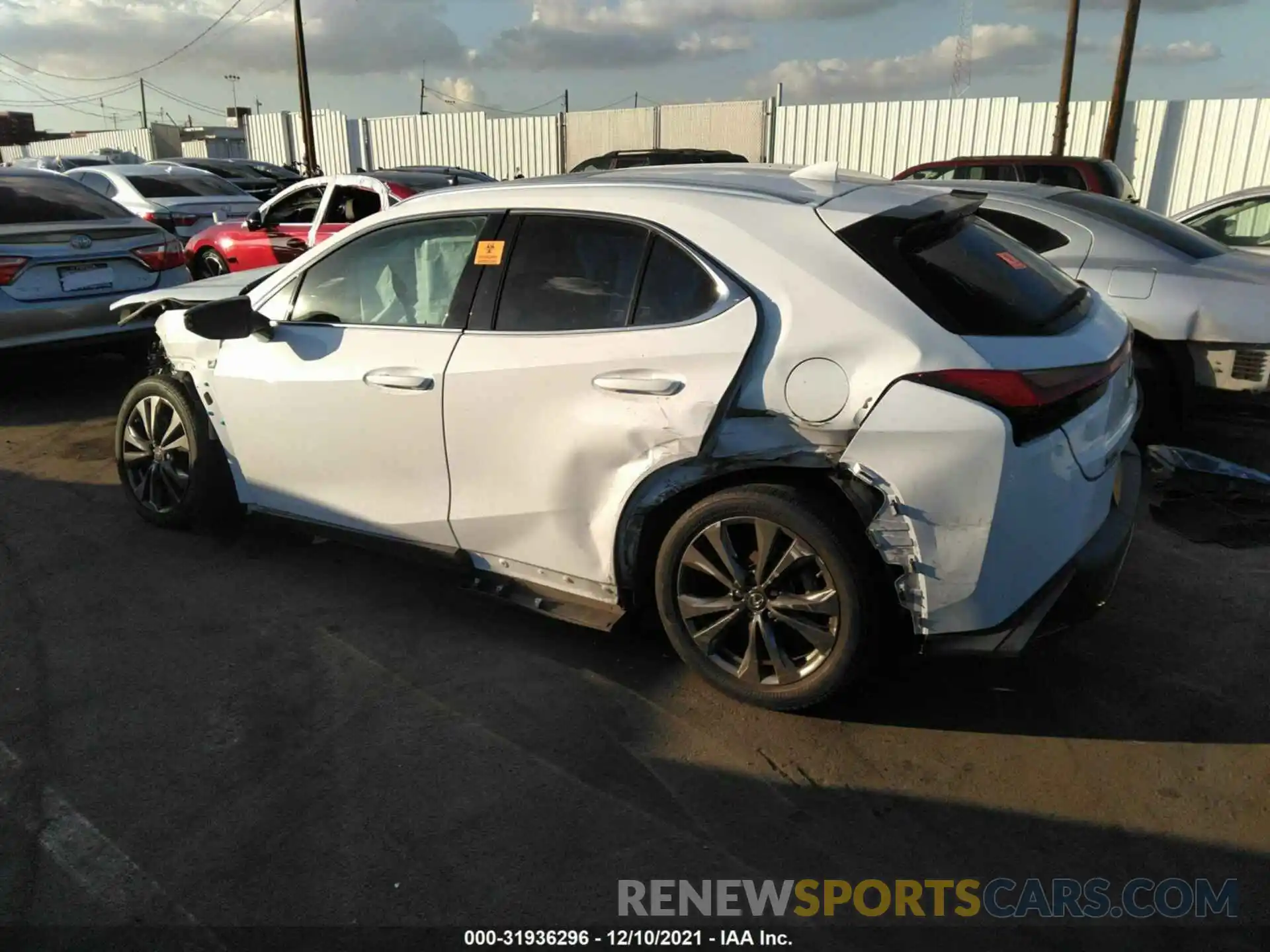 3 Photograph of a damaged car JTHY3JBH3K2006495 LEXUS UX 2019