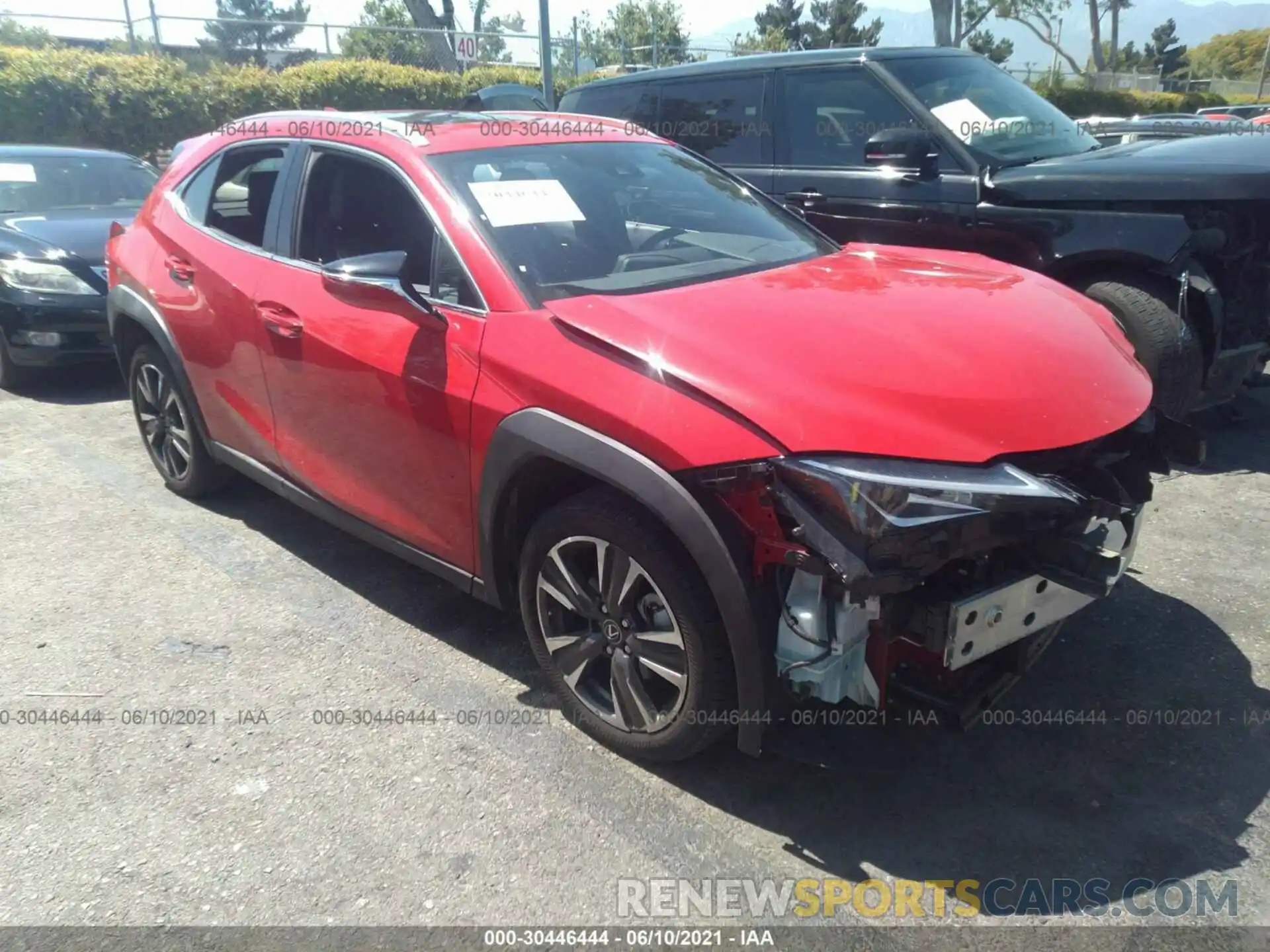 1 Photograph of a damaged car JTHY3JBH5K2016073 LEXUS UX 2019