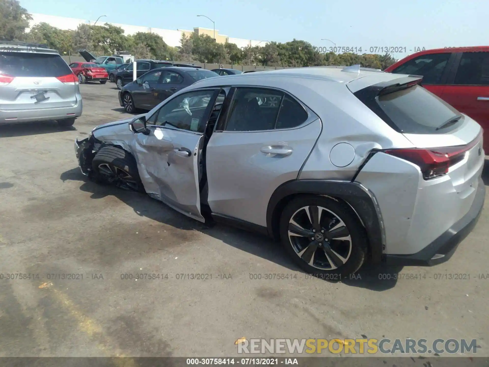 3 Photograph of a damaged car JTHY3JBH5K2017269 LEXUS UX 2019