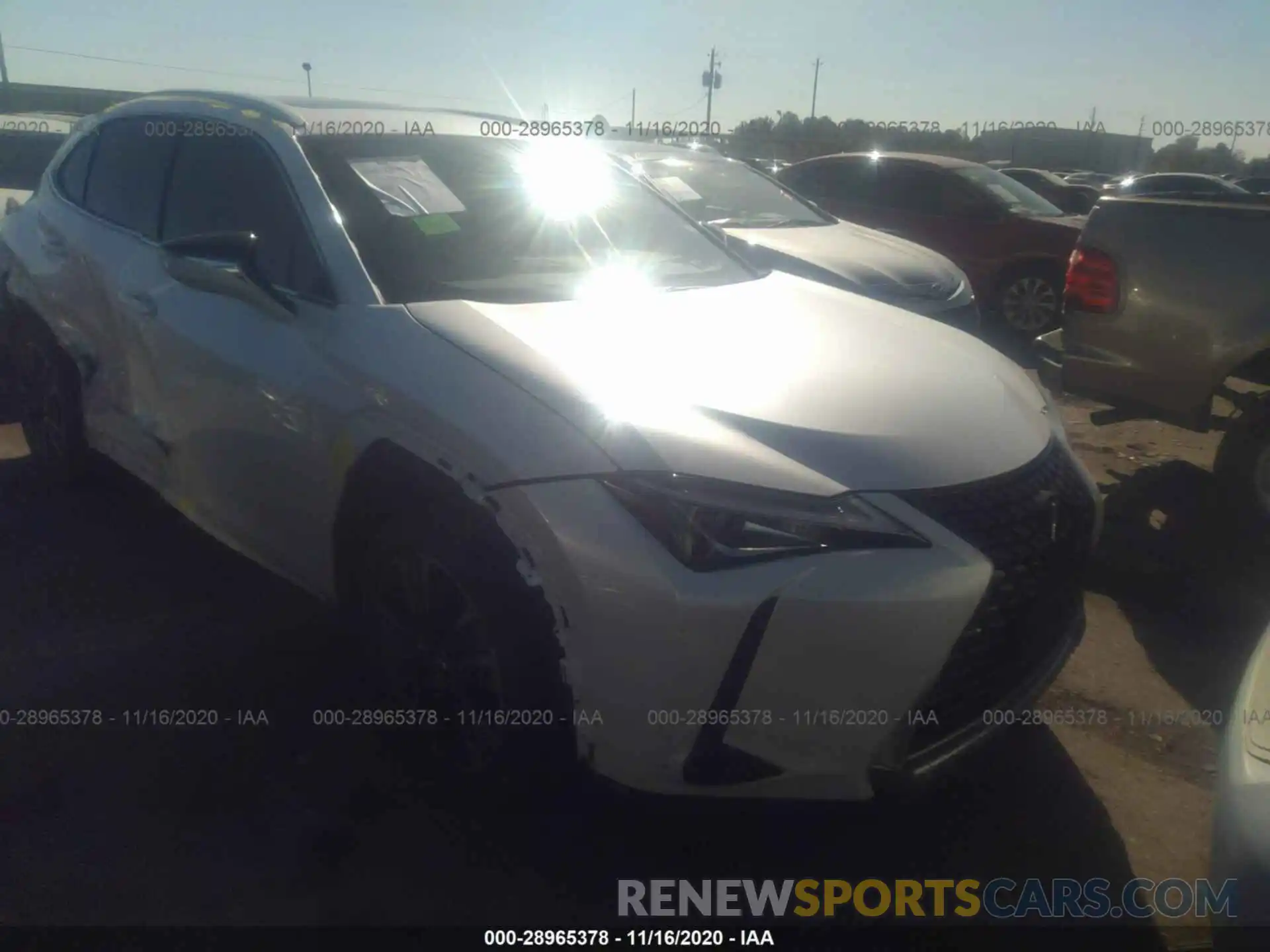 1 Photograph of a damaged car JTHY3JBH7K2002112 LEXUS UX 2019