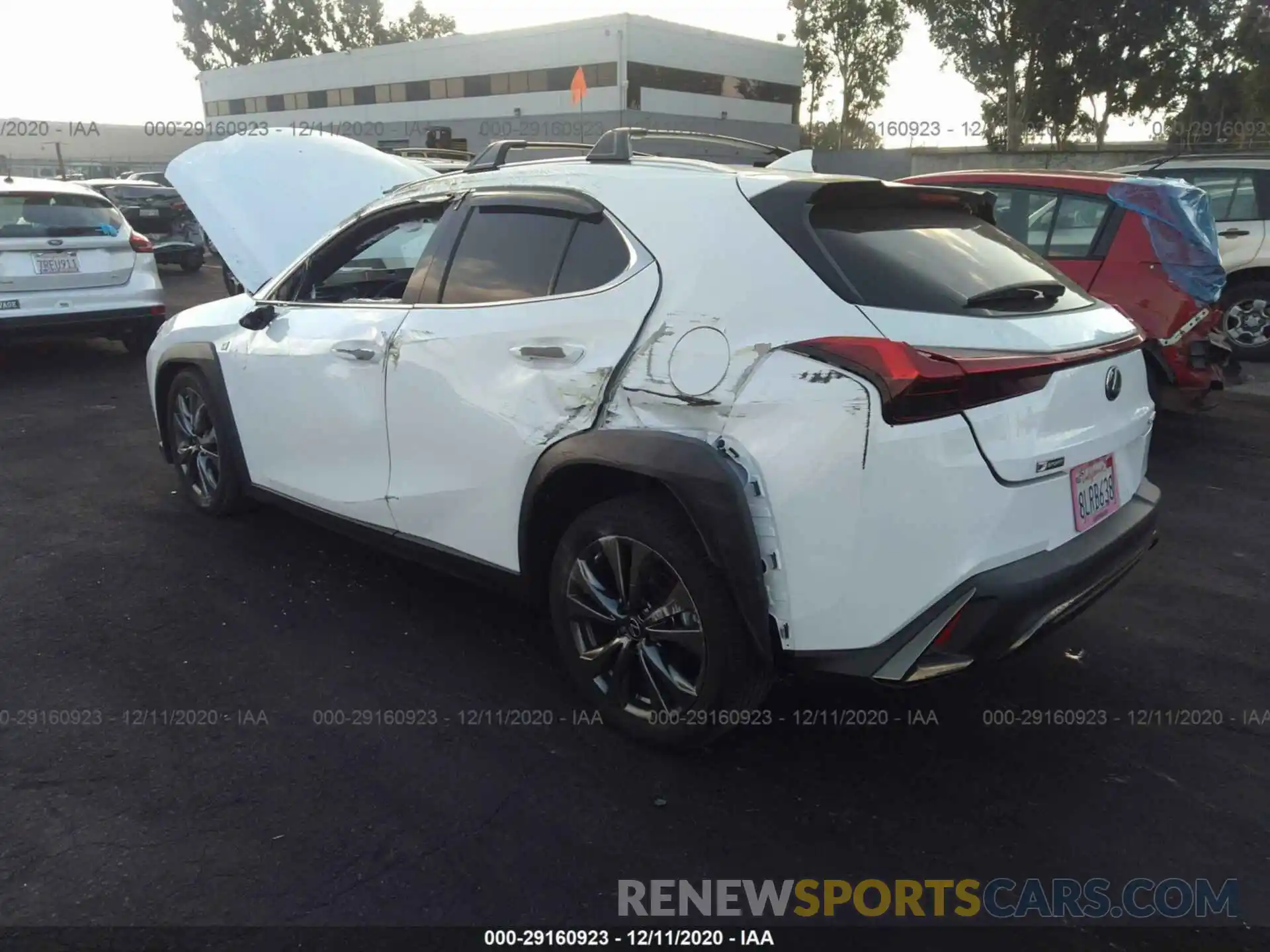 3 Photograph of a damaged car JTHY3JBHXK2004033 LEXUS UX 2019