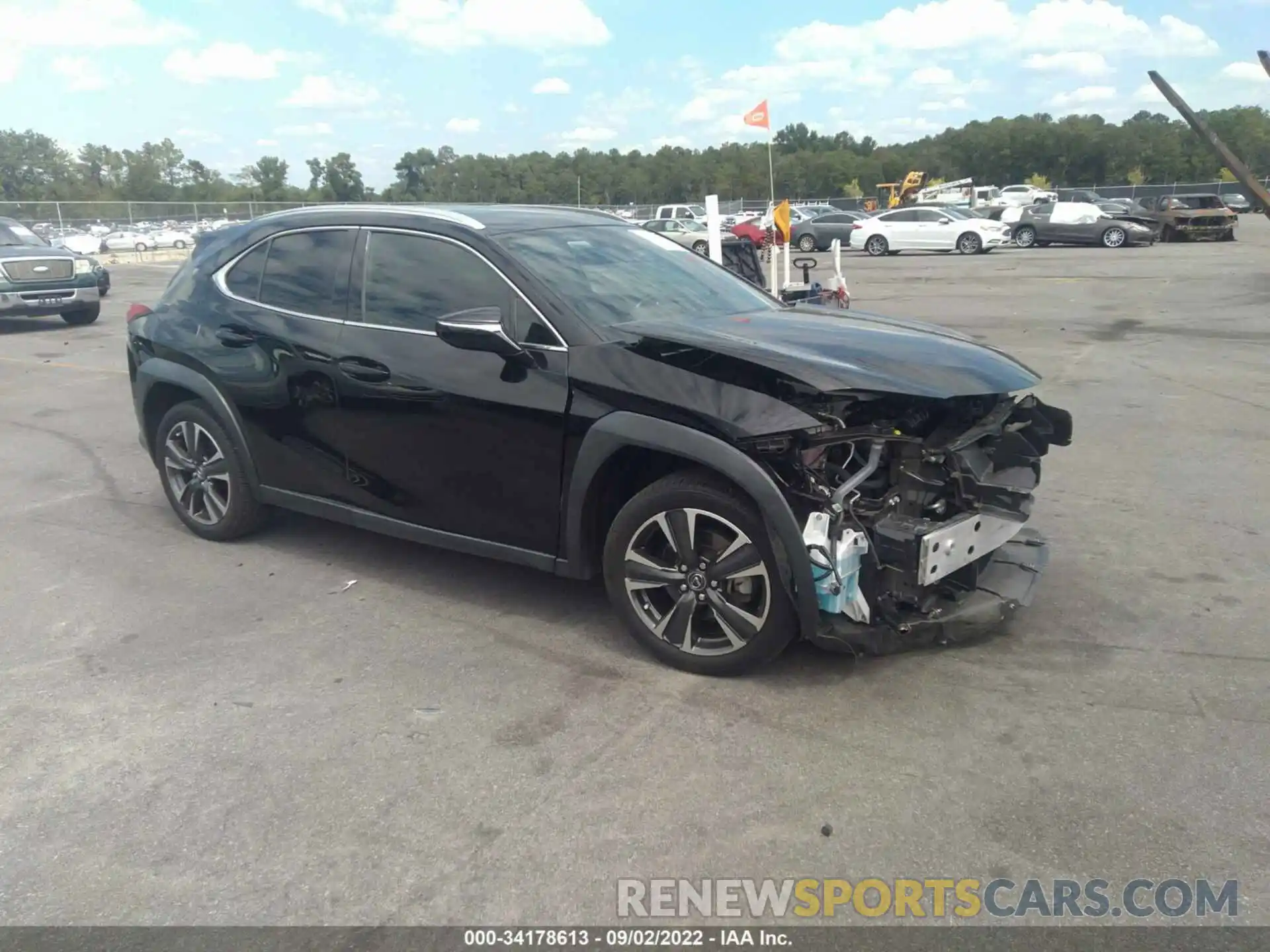 1 Photograph of a damaged car JTHY3JBHXK2011726 LEXUS UX 2019