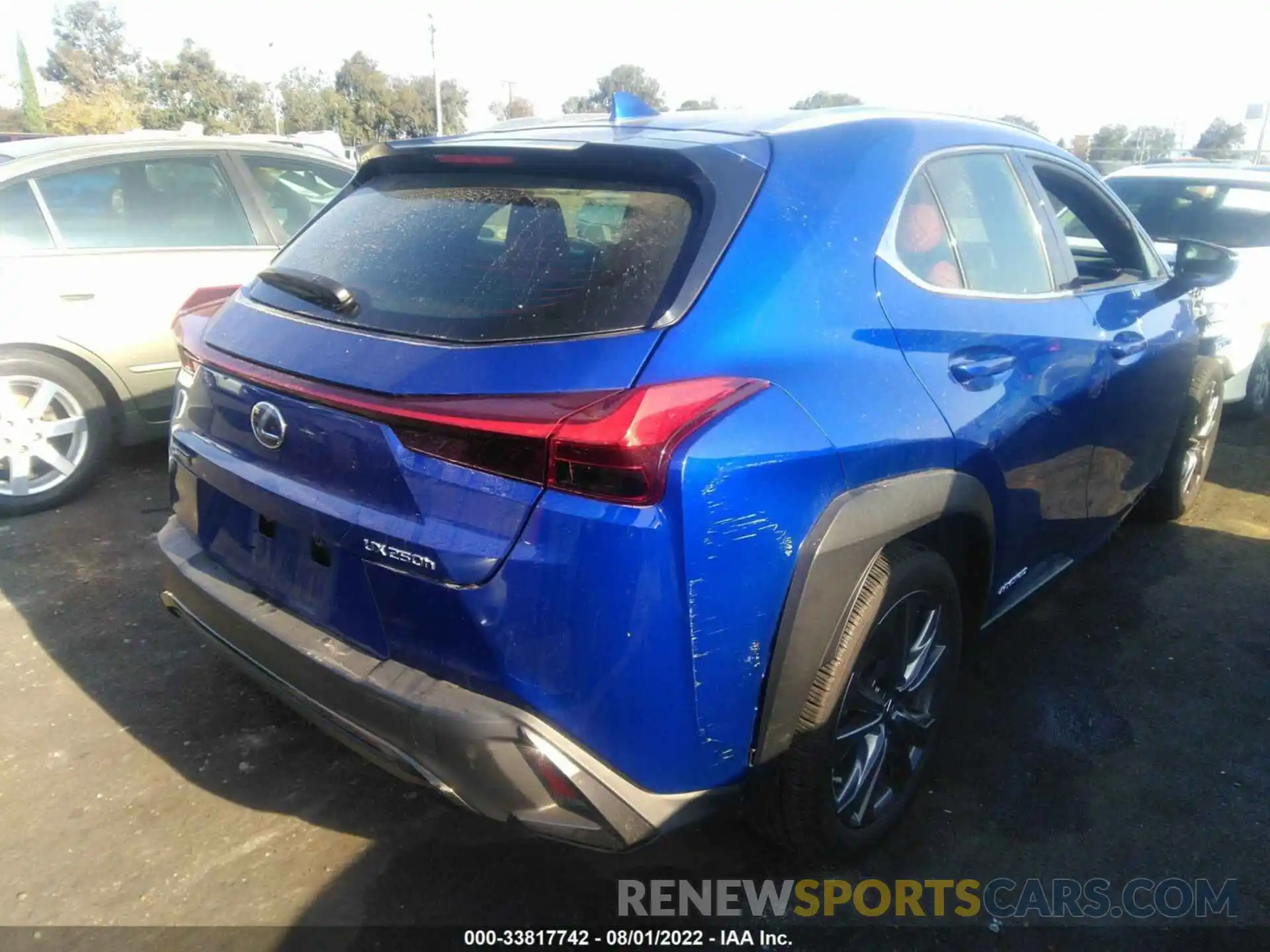 4 Photograph of a damaged car JTHE9JBHXL2034331 LEXUS UX 2020