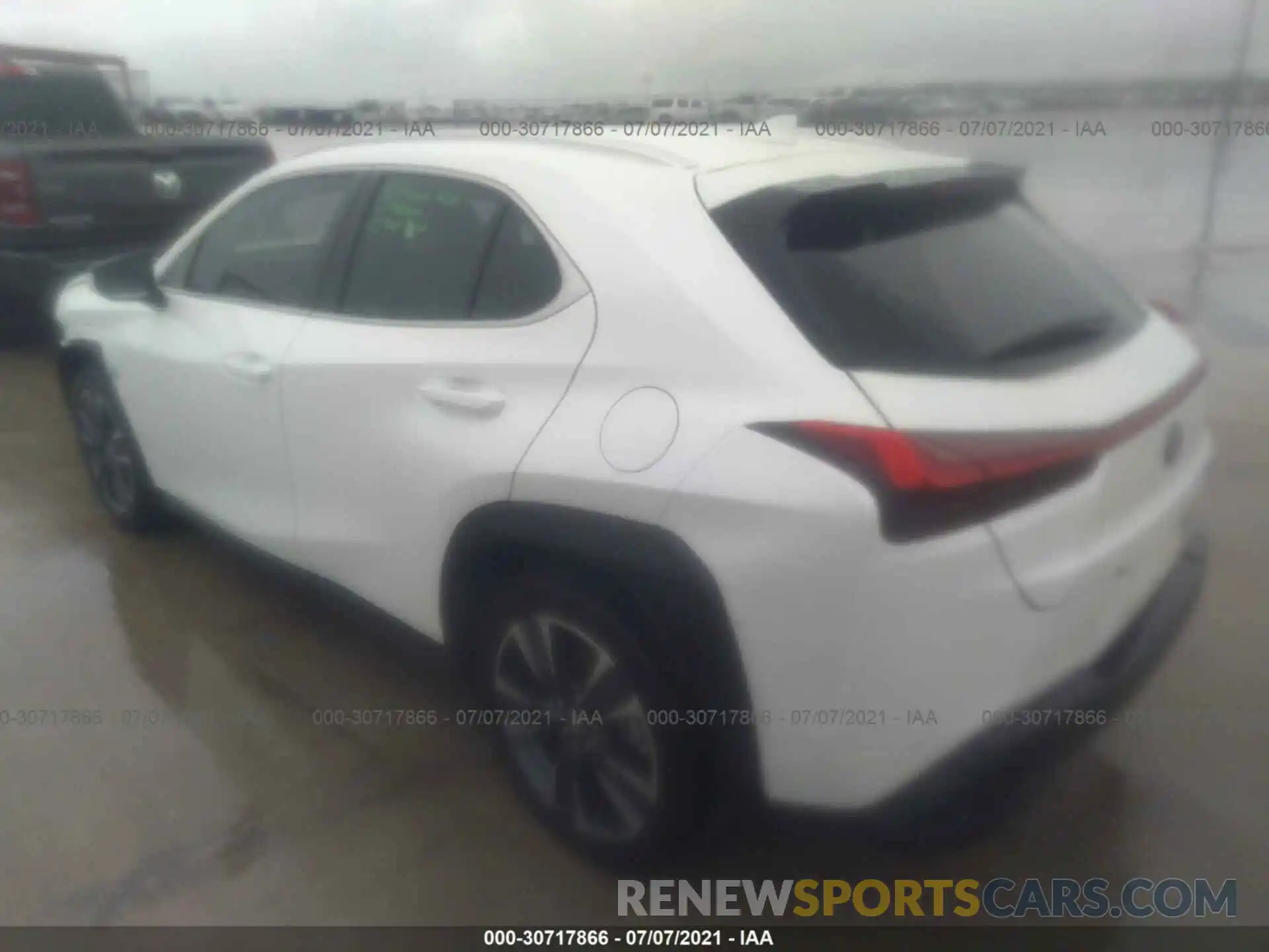 3 Photograph of a damaged car JTHP3JBH6L2031680 LEXUS UX 2020