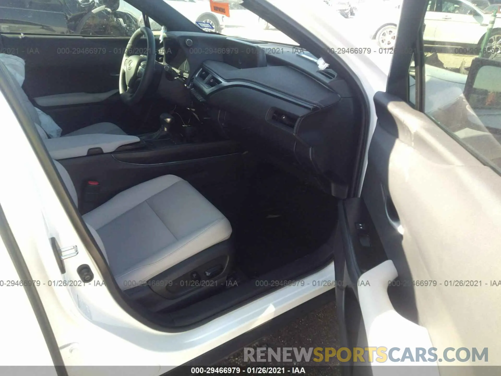 5 Photograph of a damaged car JTHP9JBH4L2028131 LEXUS UX 2020