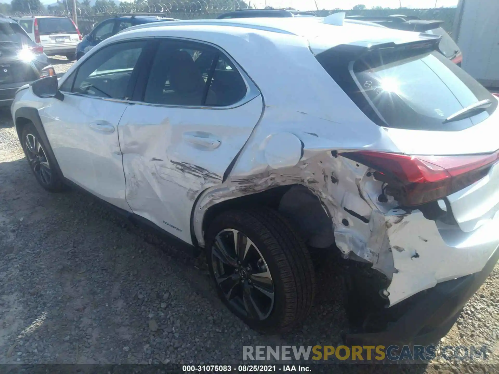 6 Photograph of a damaged car JTHP9JBH6L2033640 LEXUS UX 2020