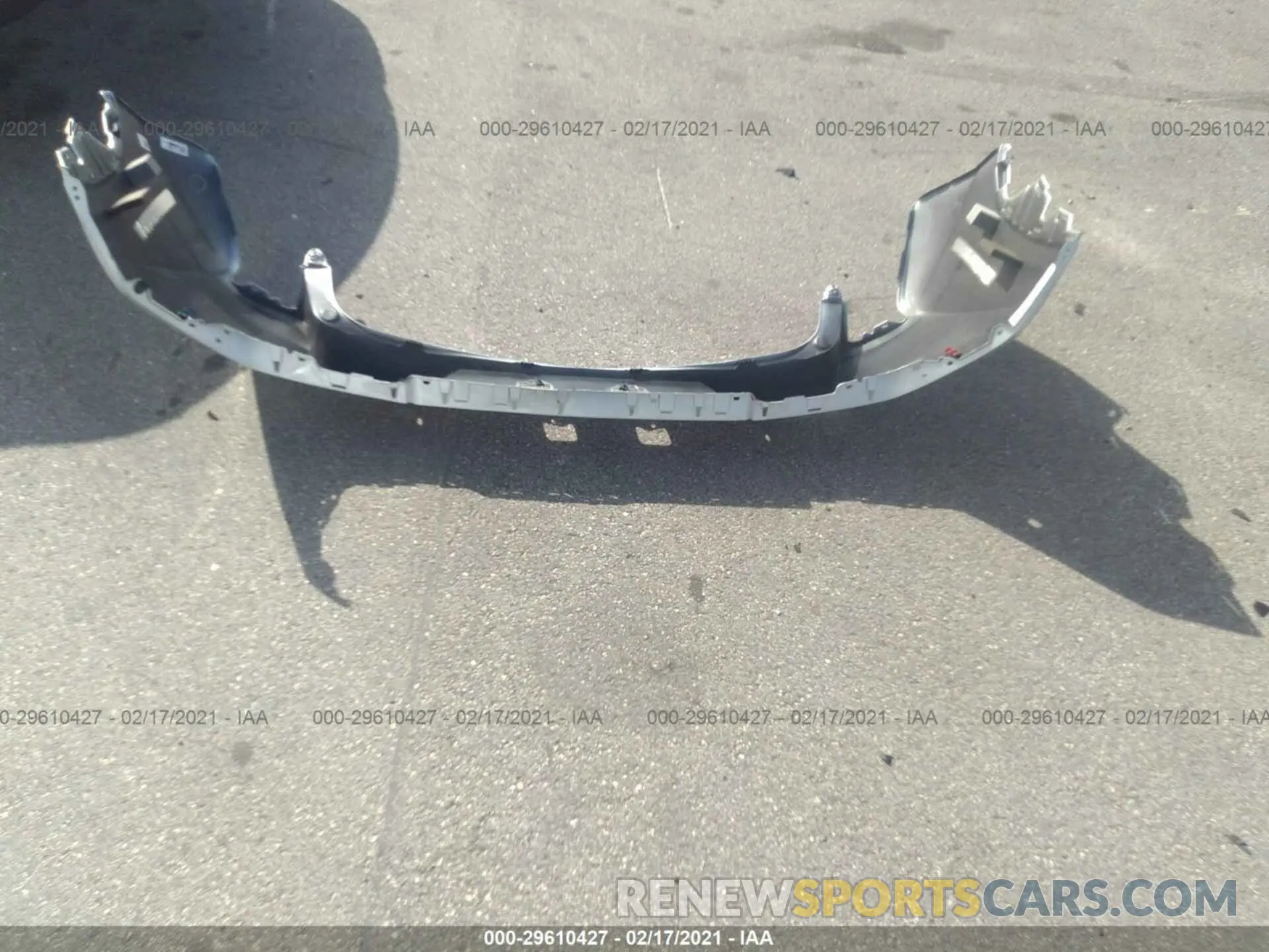 12 Photograph of a damaged car JTHP9JBH7L2032559 LEXUS UX 2020