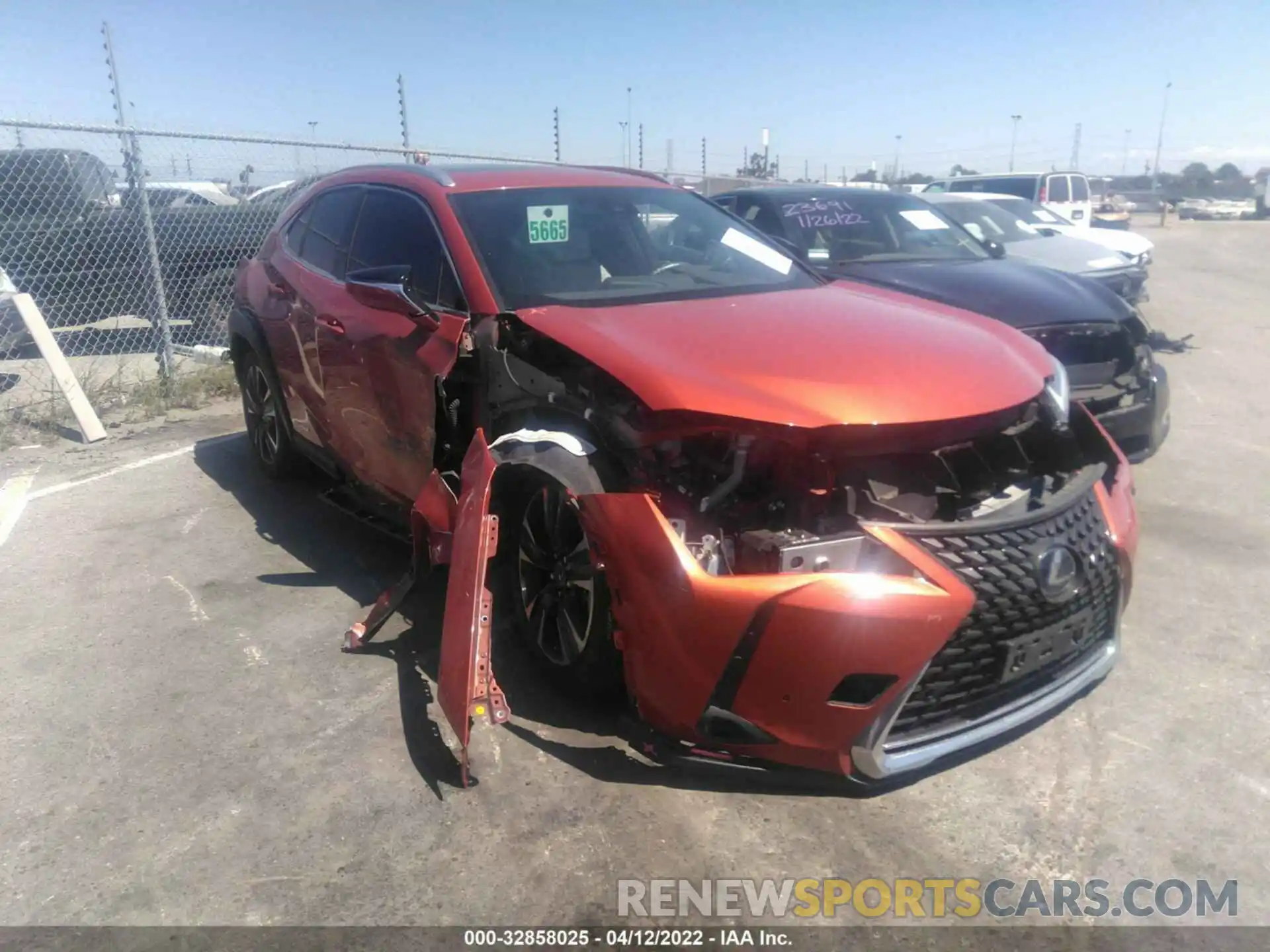 1 Photograph of a damaged car JTHP9JBHXL2022611 LEXUS UX 2020