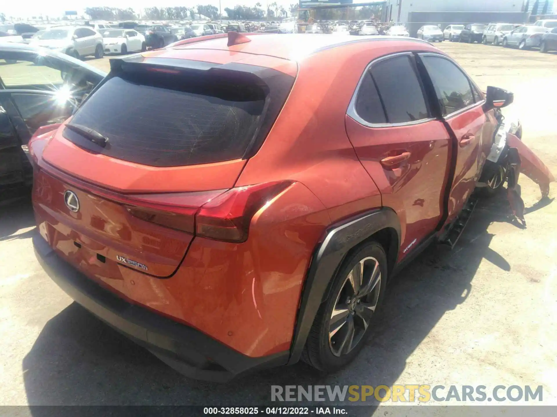 4 Photograph of a damaged car JTHP9JBHXL2022611 LEXUS UX 2020