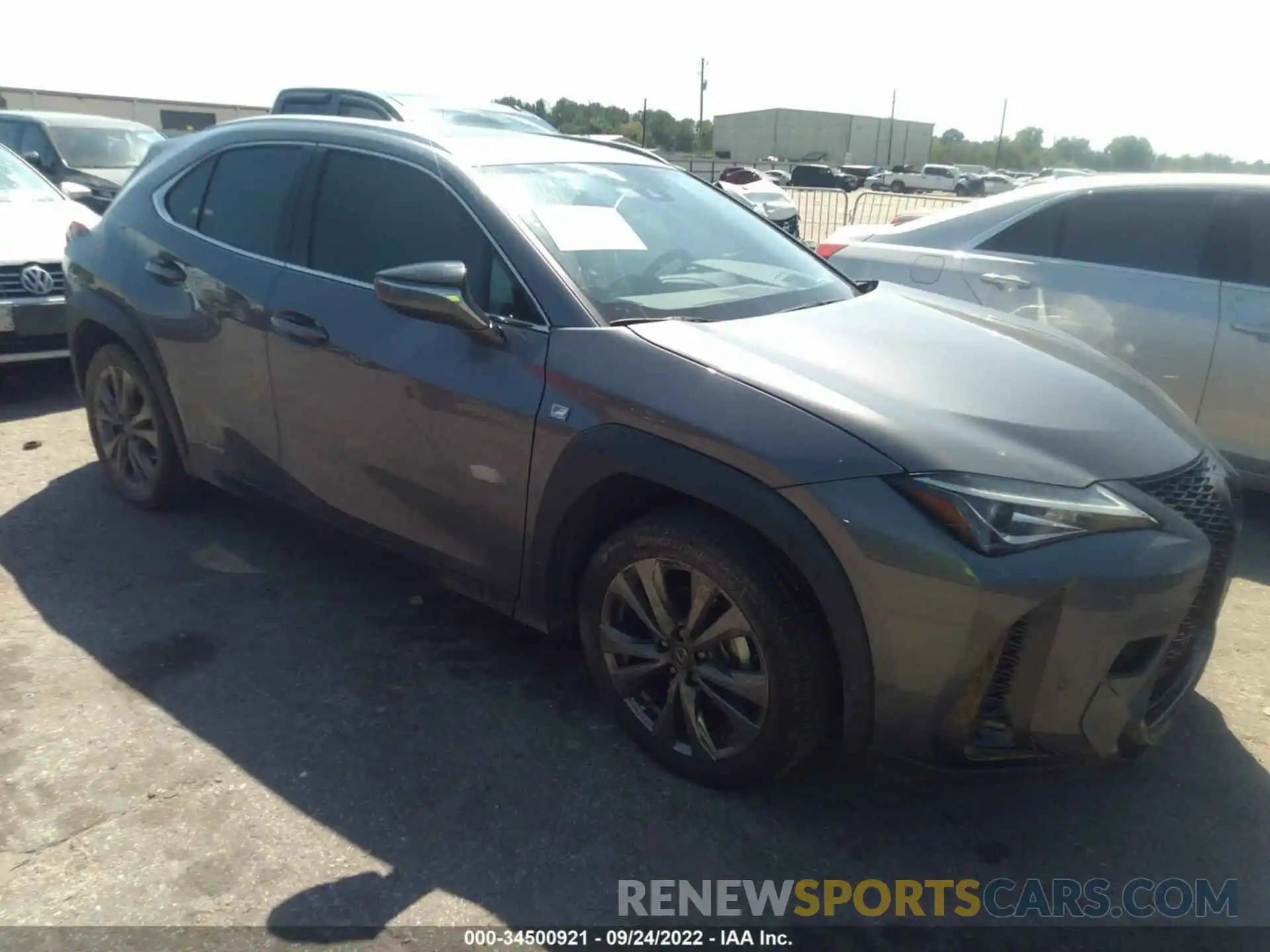 1 Photograph of a damaged car JTHR9JBH9L2024066 LEXUS UX 2020