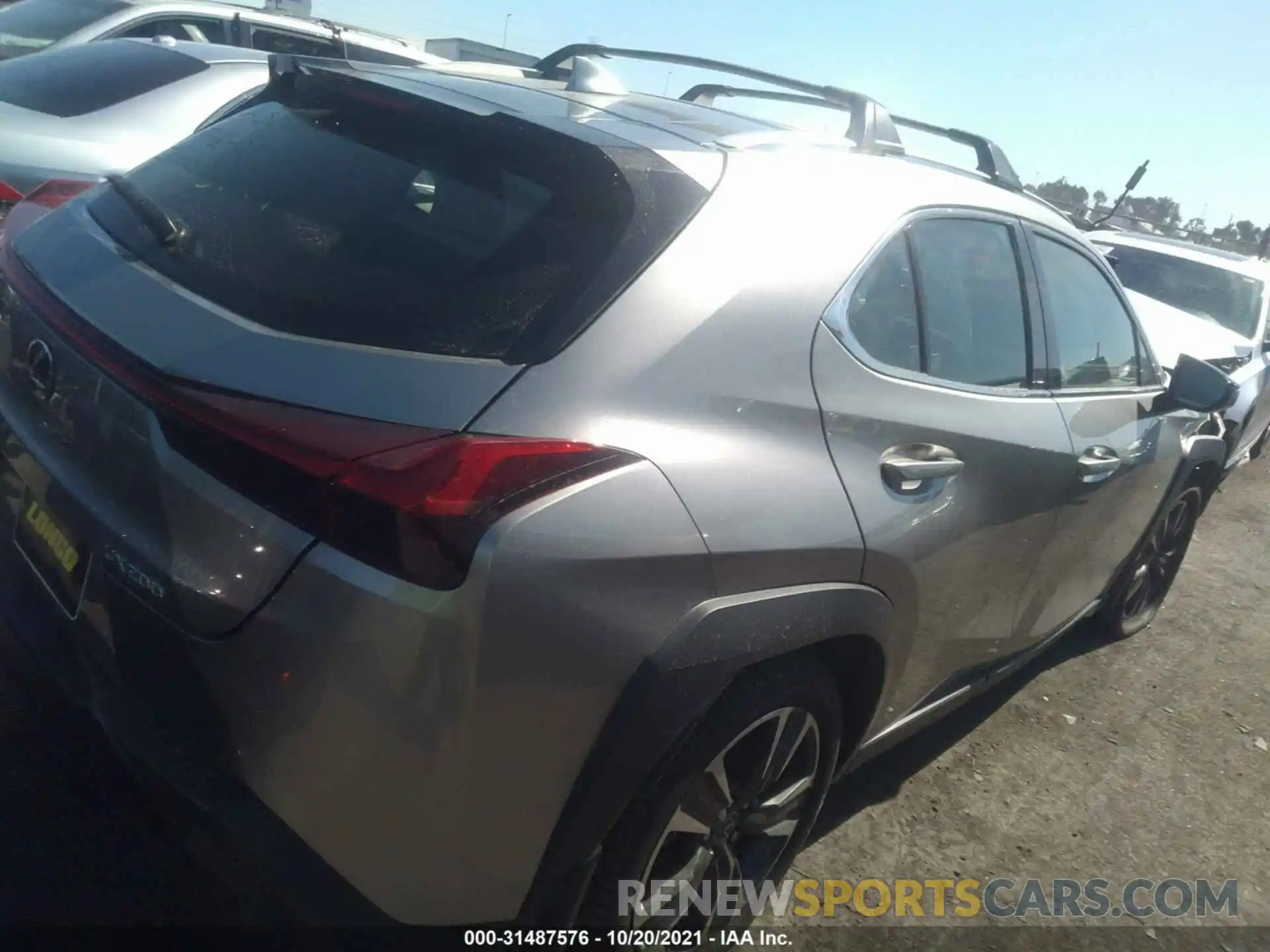 4 Photograph of a damaged car JTHX3JBH0L2029830 LEXUS UX 2020