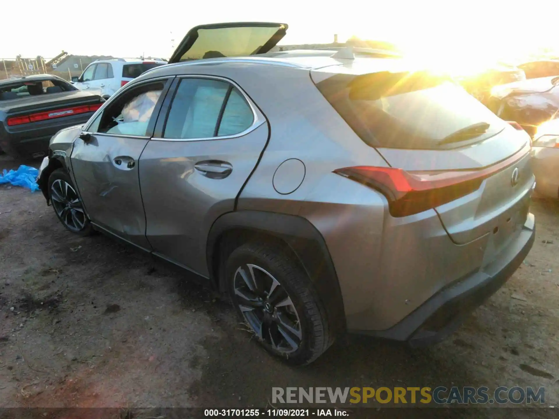 3 Photograph of a damaged car JTHX3JBH7L2022955 LEXUS UX 2020