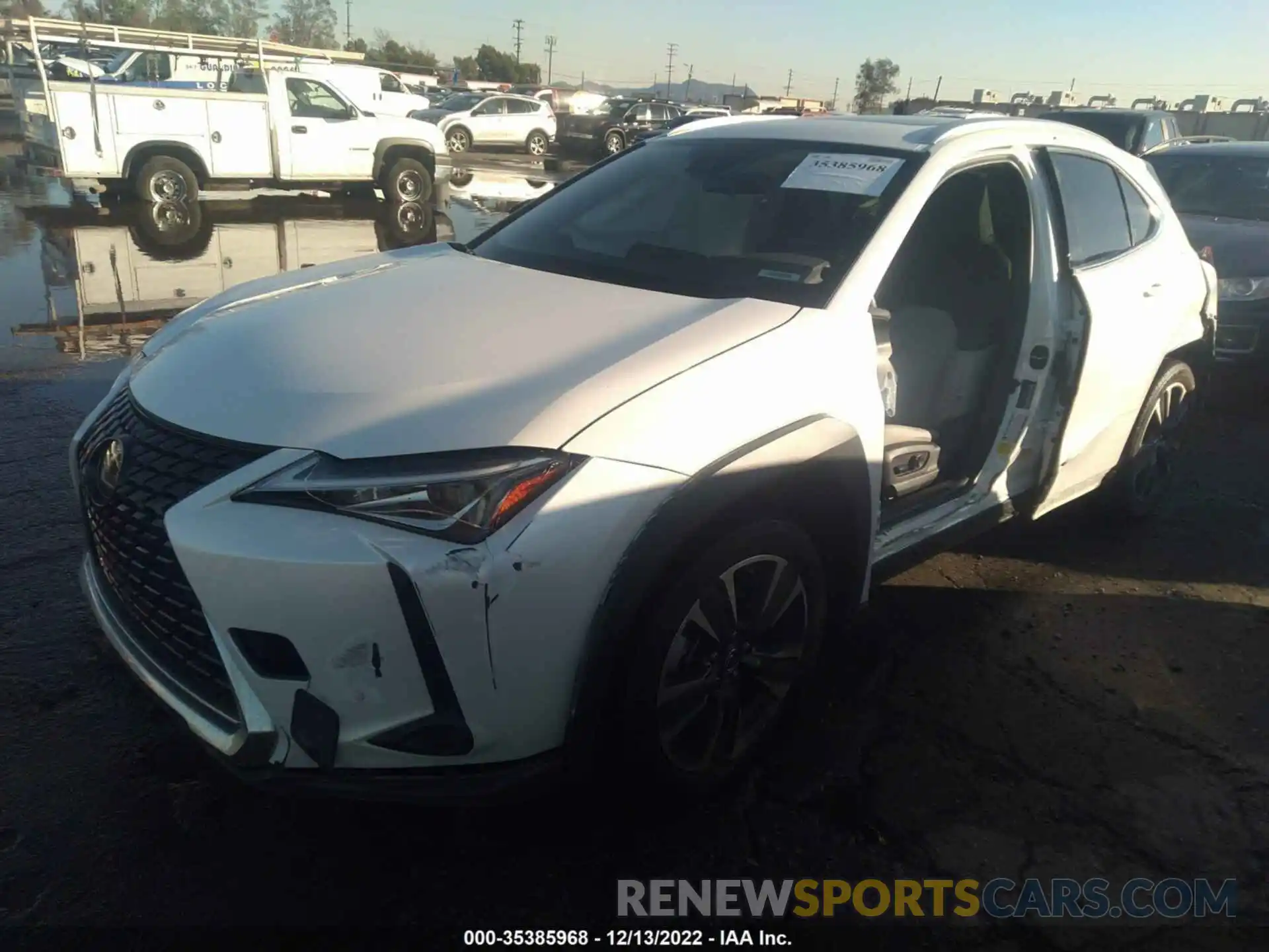 2 Photograph of a damaged car JTHX3JBHXL2022223 LEXUS UX 2020