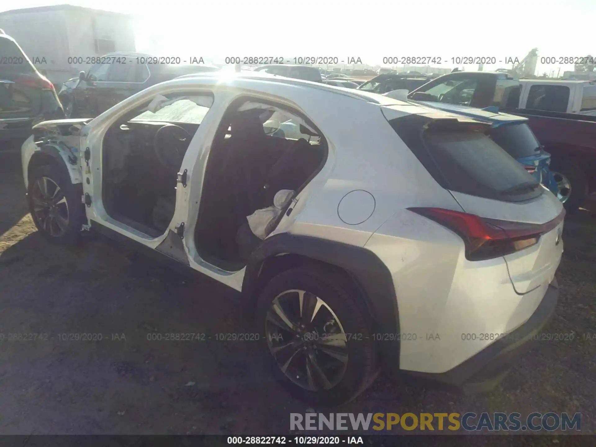 3 Photograph of a damaged car JTHX9JBH4L2030235 LEXUS UX 2020