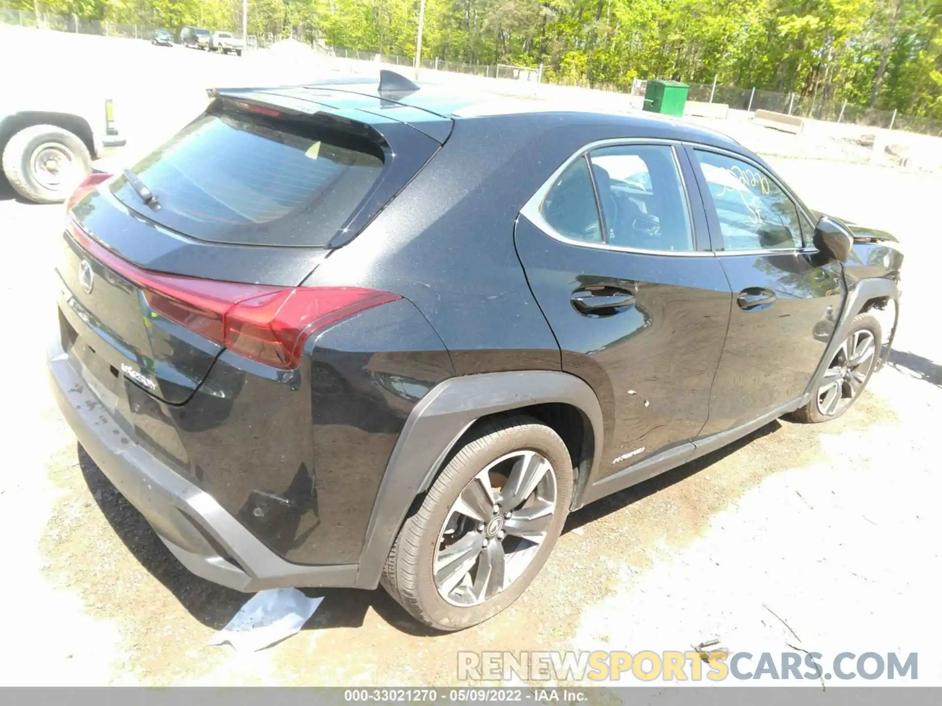 4 Photograph of a damaged car JTHP9JBH7M2040405 LEXUS UX 2021