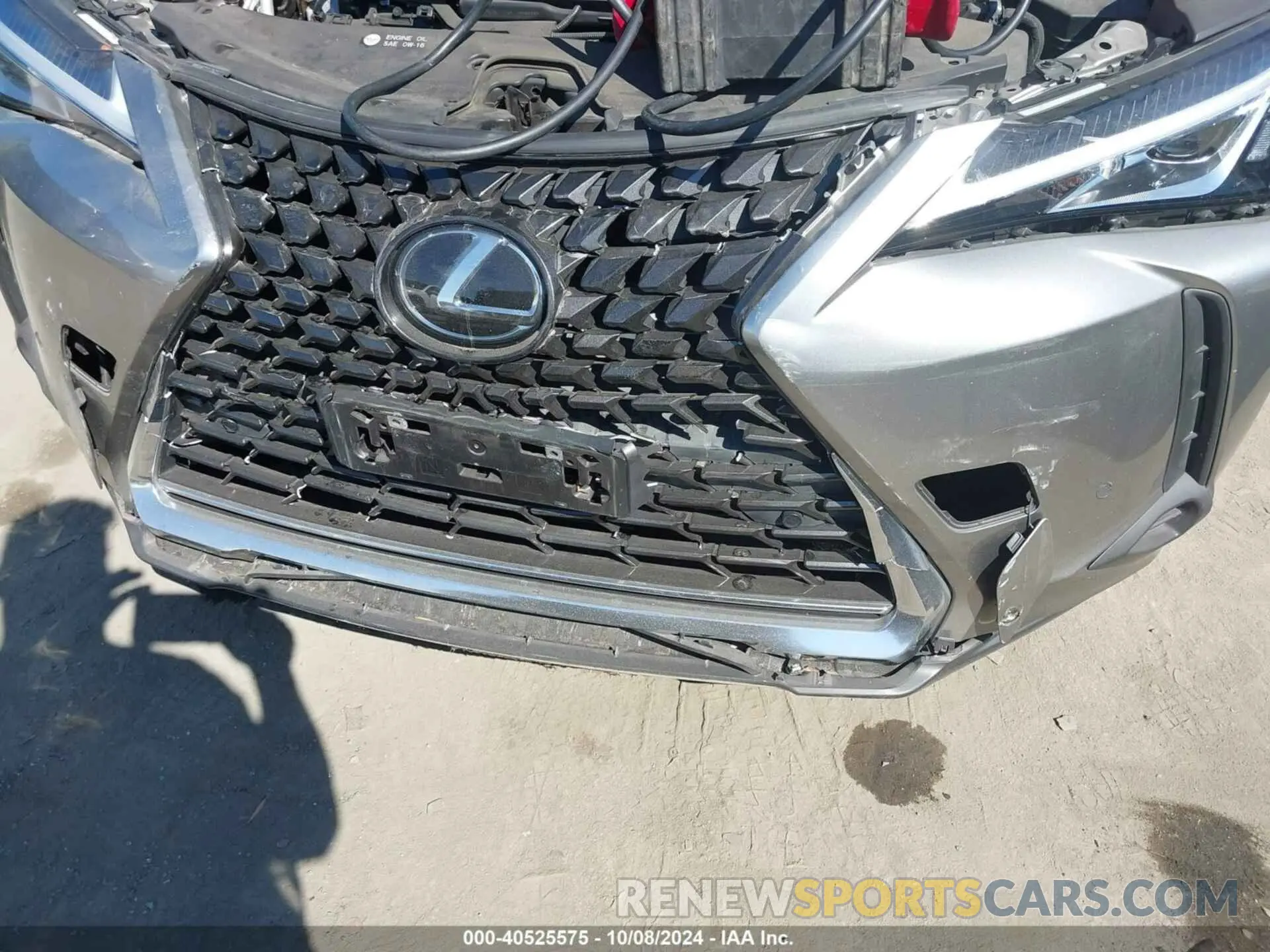 18 Photograph of a damaged car JTHX3JBH7M2042463 LEXUS UX 2021