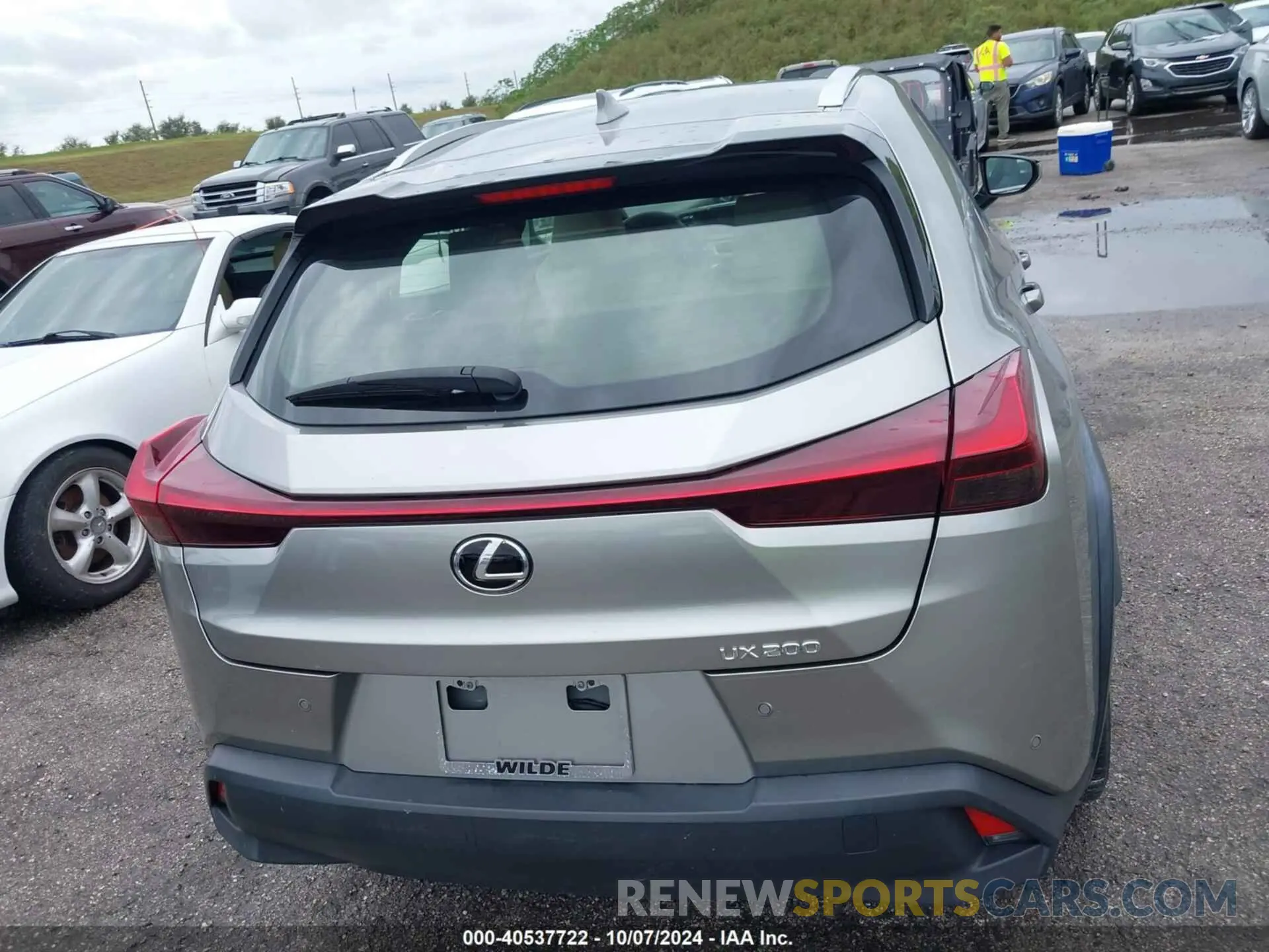 16 Photograph of a damaged car JTHX3JBH8M2032220 LEXUS UX 2021