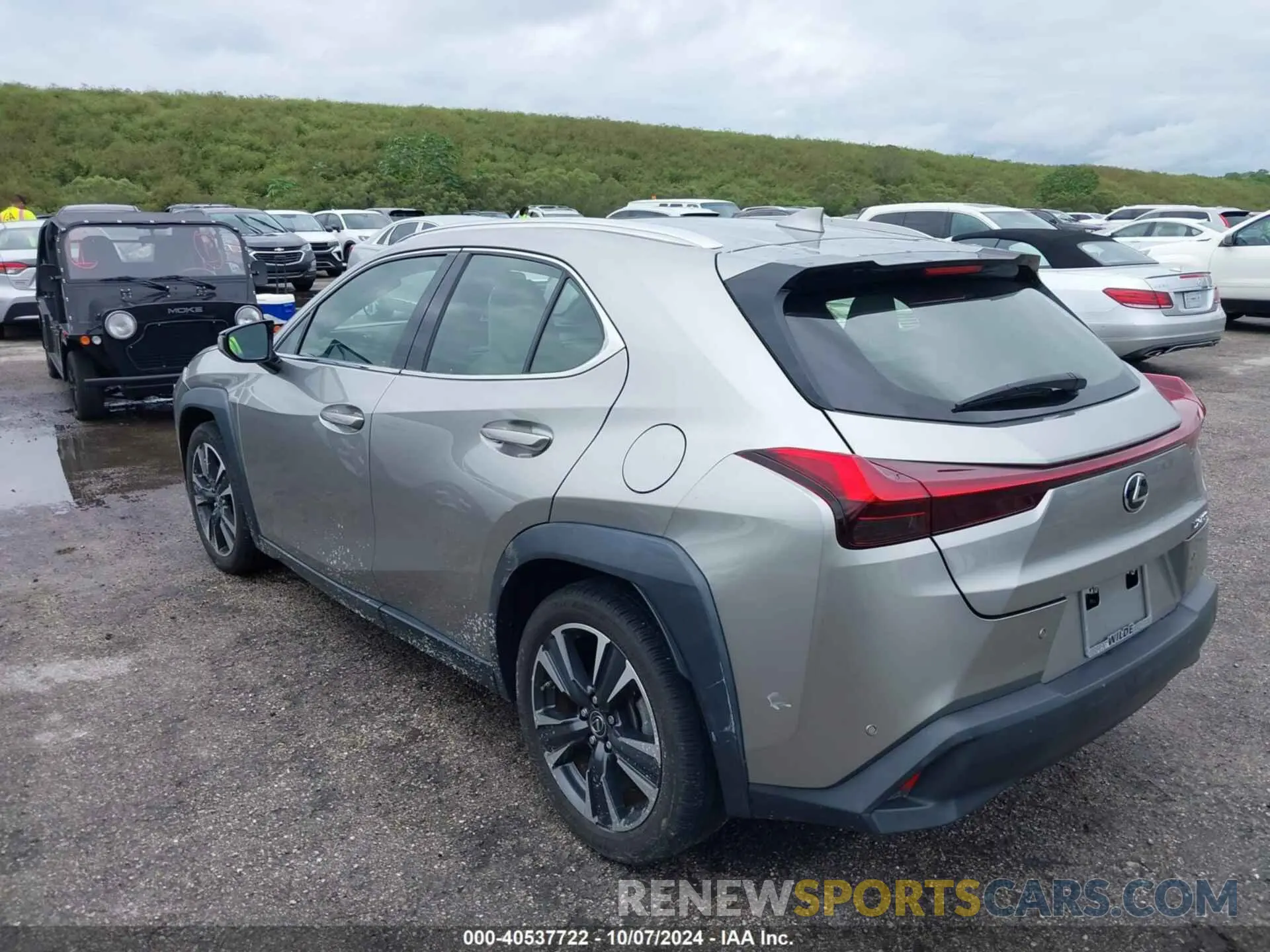 3 Photograph of a damaged car JTHX3JBH8M2032220 LEXUS UX 2021