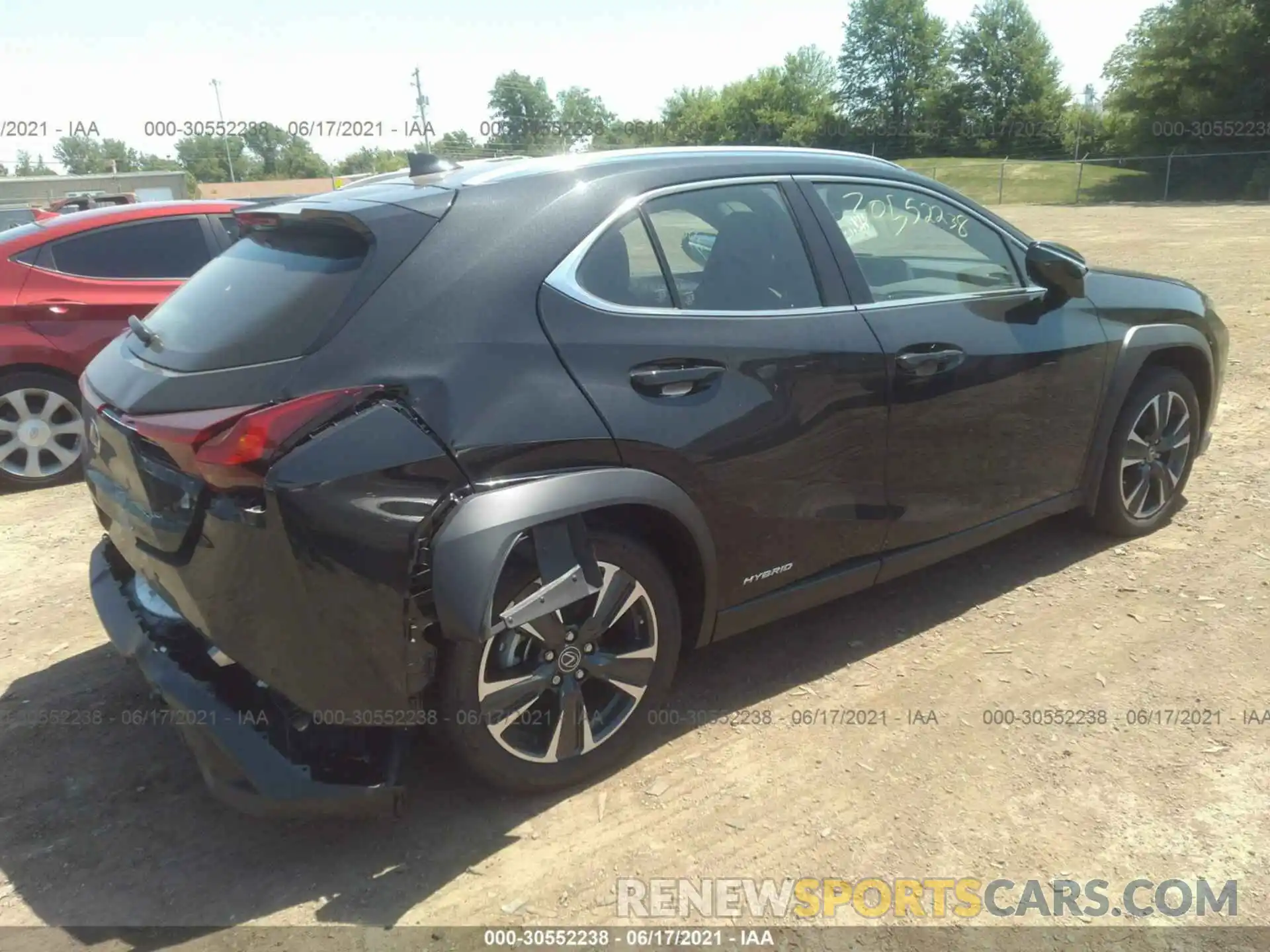 4 Photograph of a damaged car JTHX9JBH1M2040531 LEXUS UX 2021