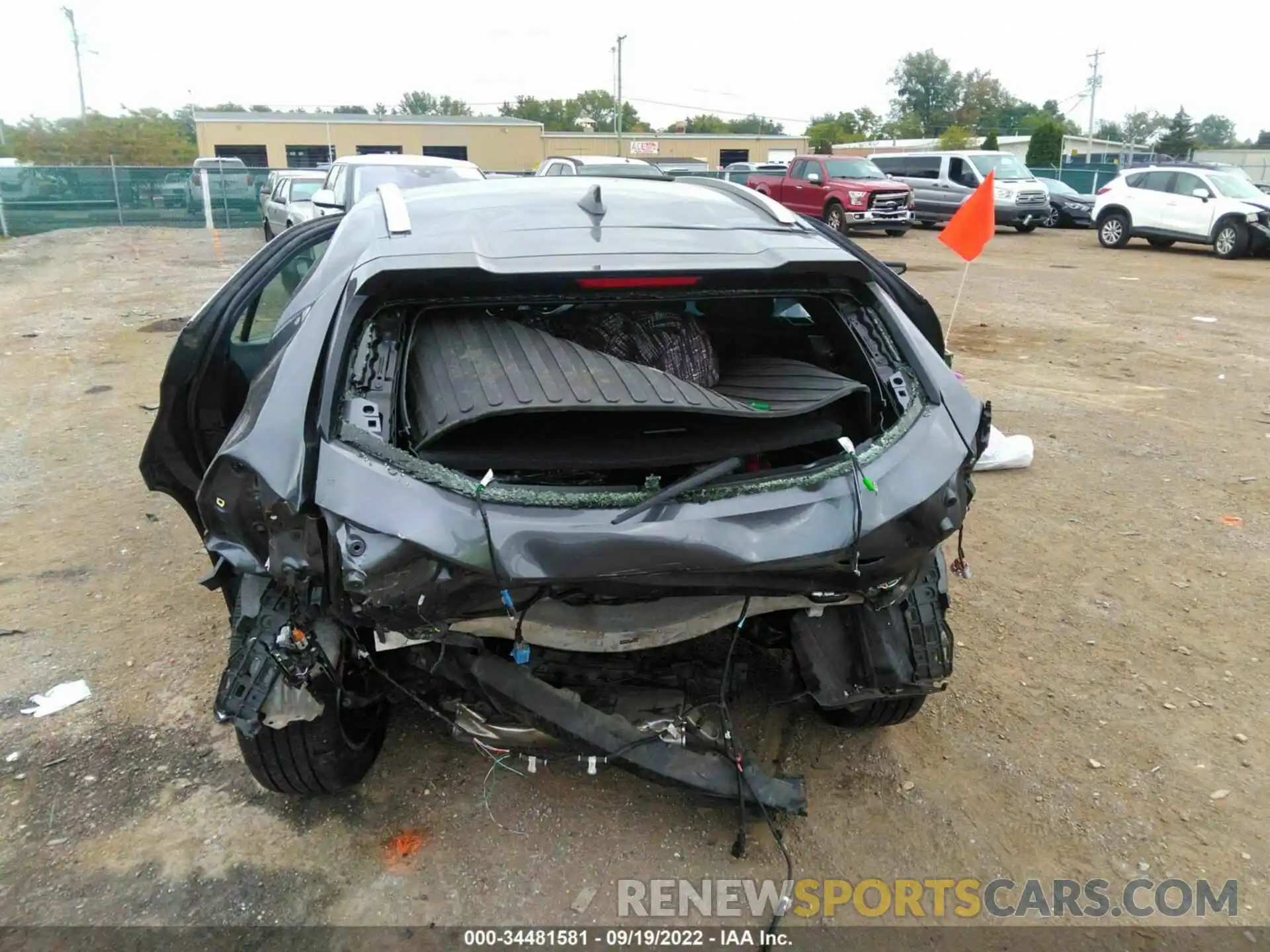 6 Photograph of a damaged car JTHP9JBH5N2056779 LEXUS UX 2022