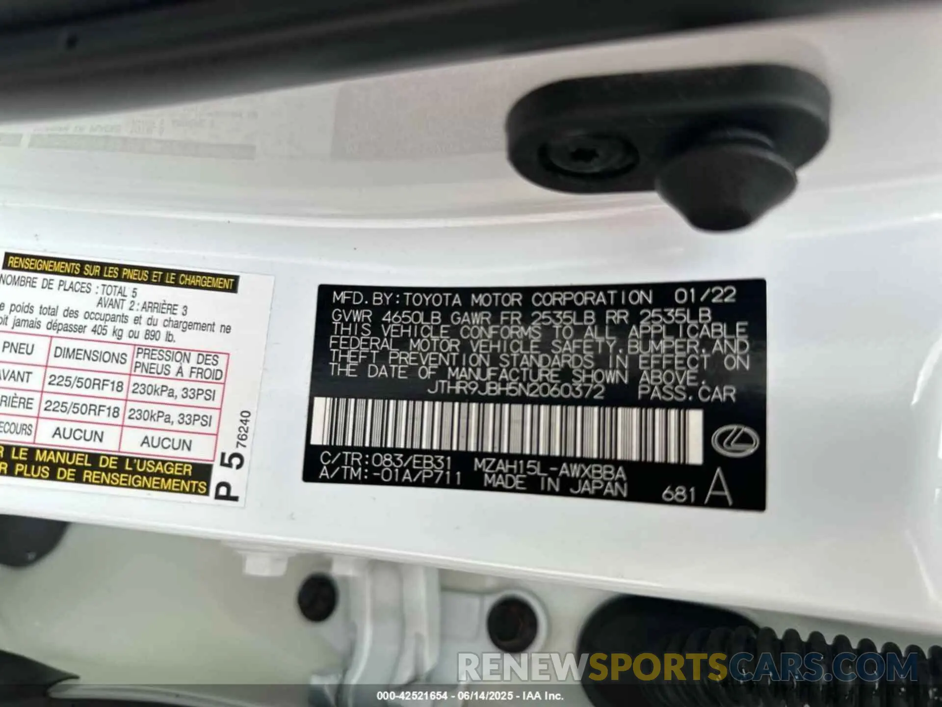 9 Photograph of a damaged car JTHR9JBH5N2060372 LEXUS UX 2022