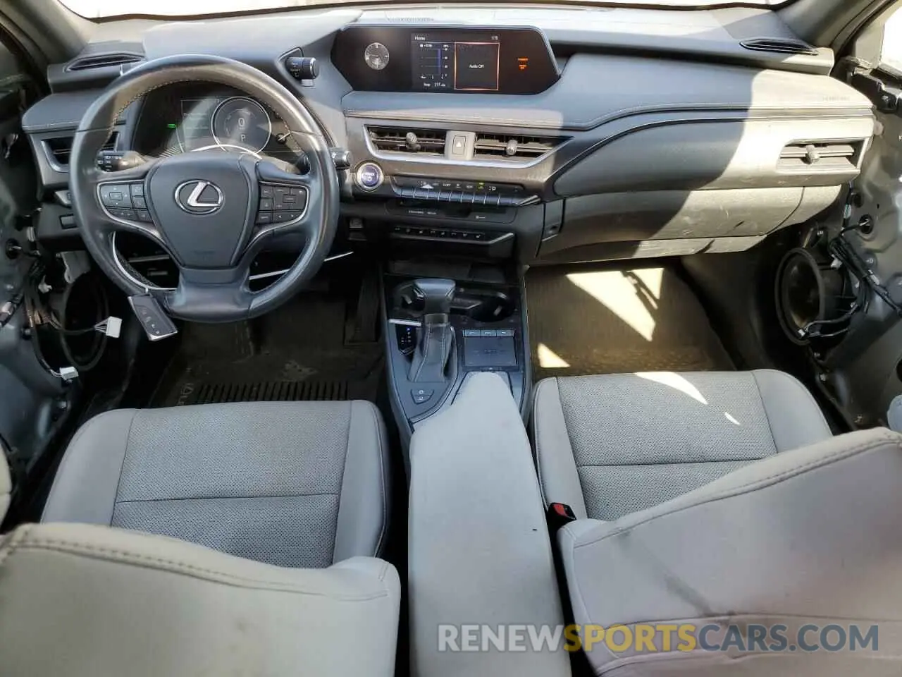 8 Photograph of a damaged car JTHU9JBH0K2002451 LEXUS UX 250H 2019