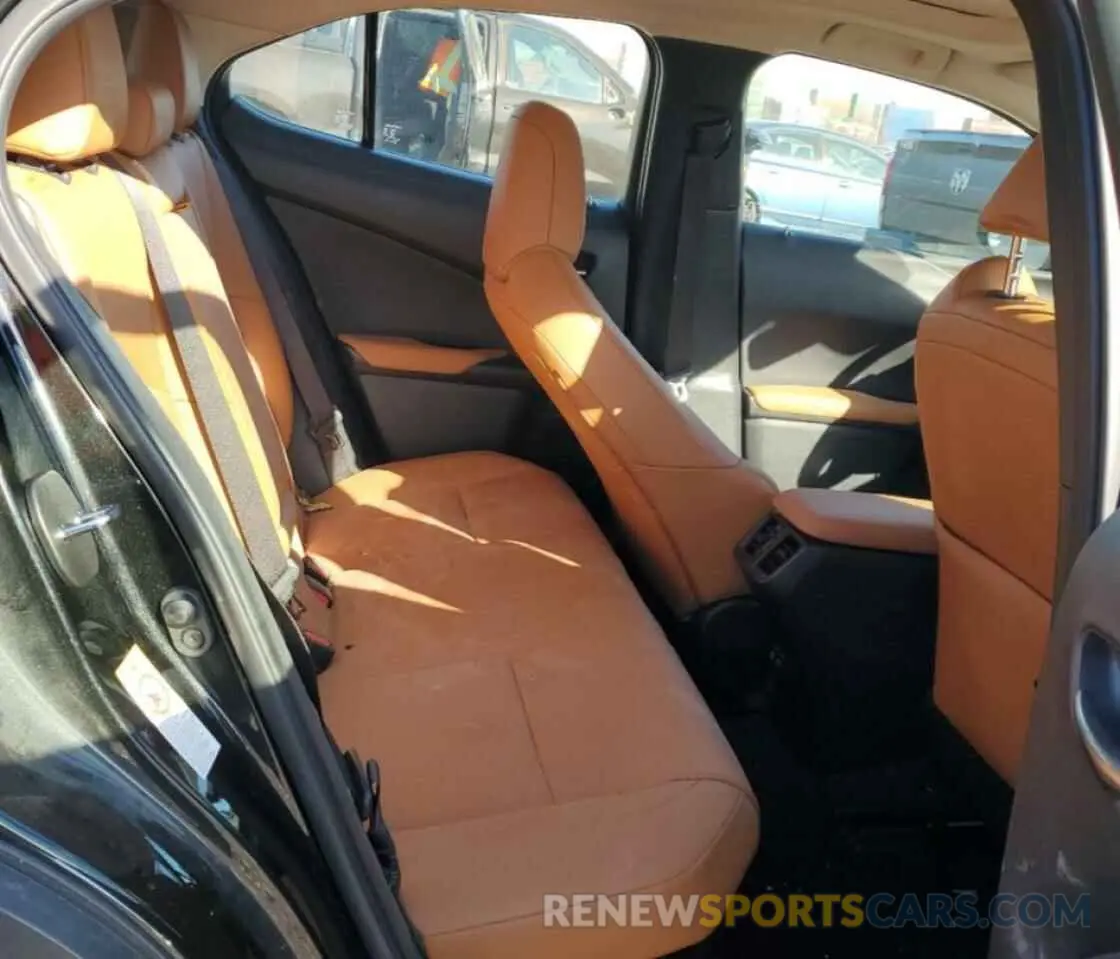 11 Photograph of a damaged car JTHU9JBH0K2006211 LEXUS UX 250H 2019