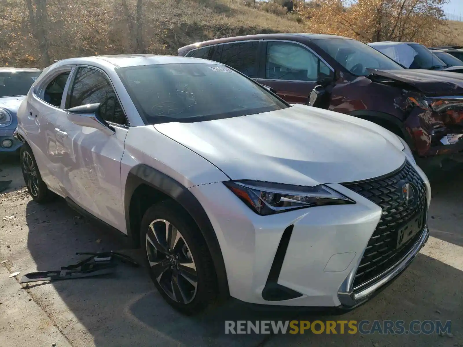 1 Photograph of a damaged car JTHU9JBH0K2006421 LEXUS UX 250H 2019