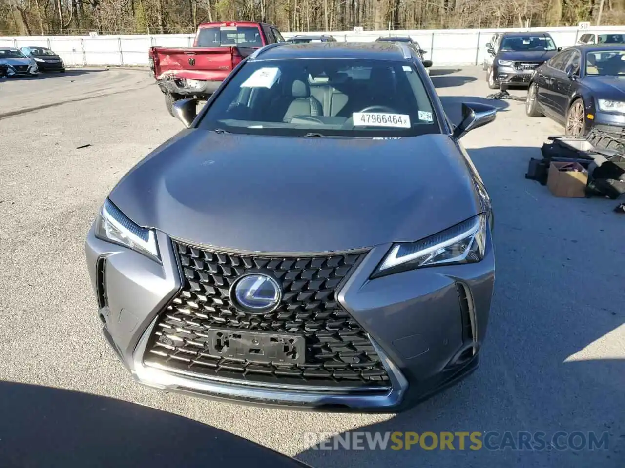 5 Photograph of a damaged car JTHU9JBH0K2011019 LEXUS UX 250H 2019