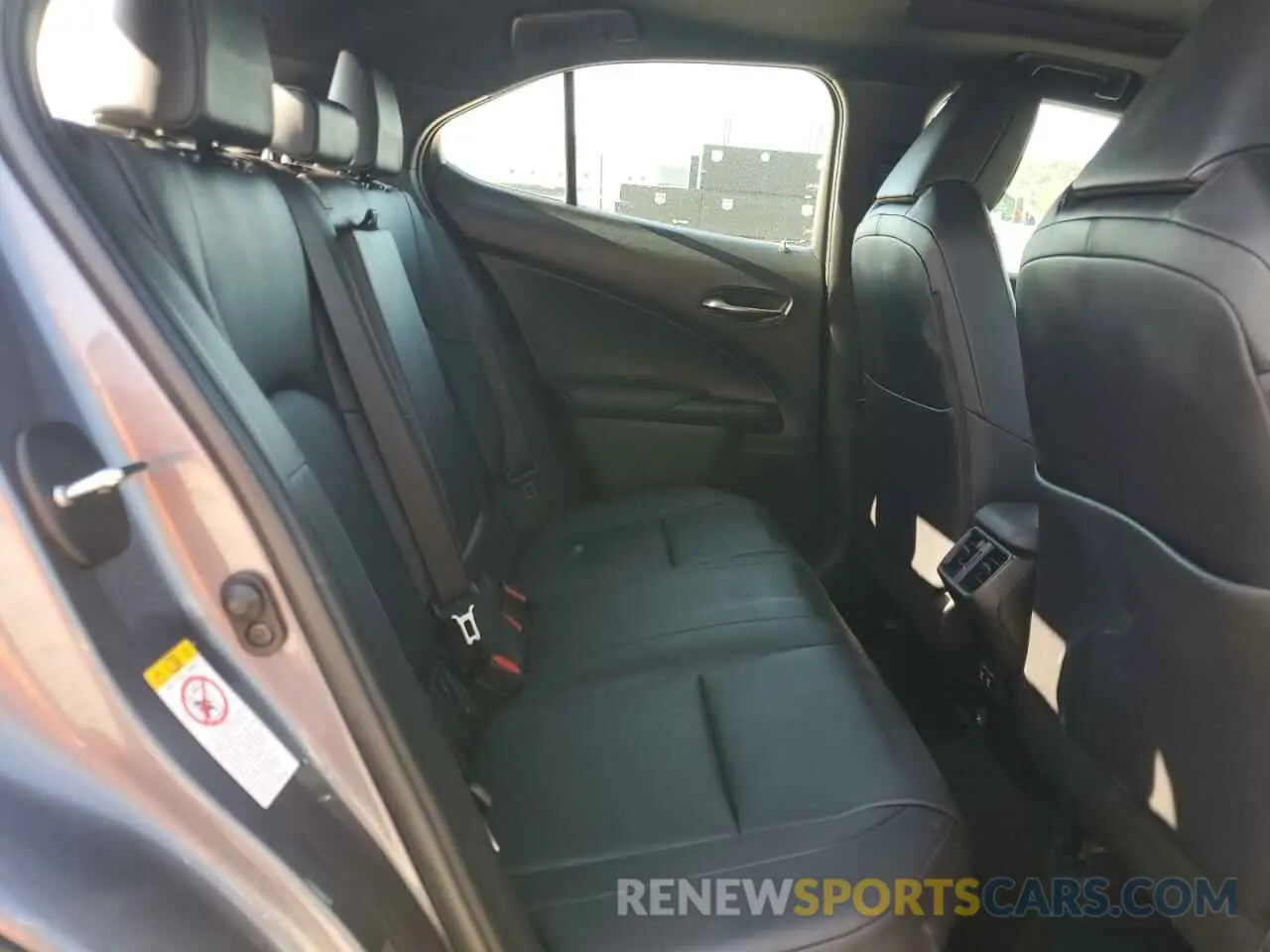 10 Photograph of a damaged car JTHU9JBH1K2004628 LEXUS UX 250H 2019