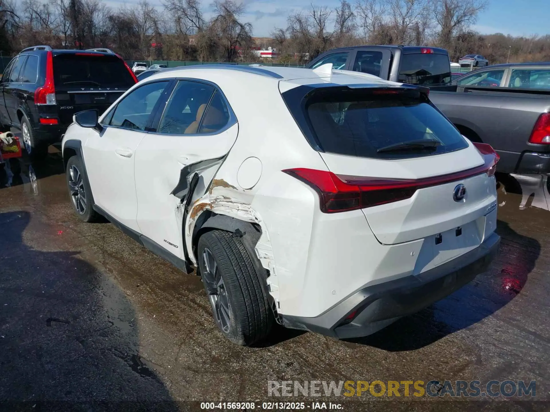 3 Photograph of a damaged car JTHU9JBH1K2007982 LEXUS UX 250H 2019