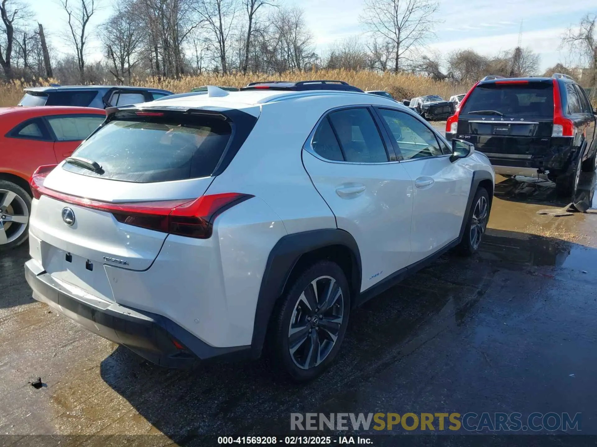 4 Photograph of a damaged car JTHU9JBH1K2007982 LEXUS UX 250H 2019