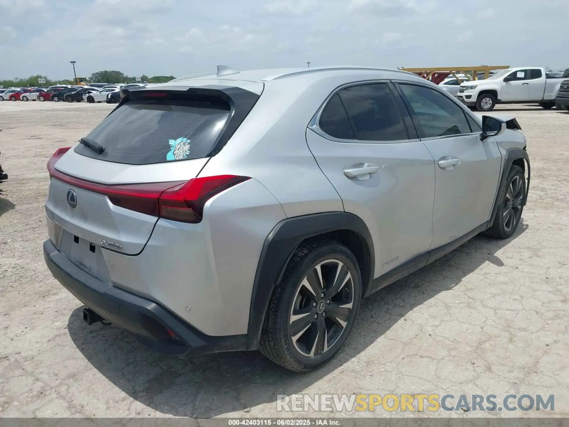 4 Photograph of a damaged car JTHU9JBH1K2010977 LEXUS UX 250H 2019