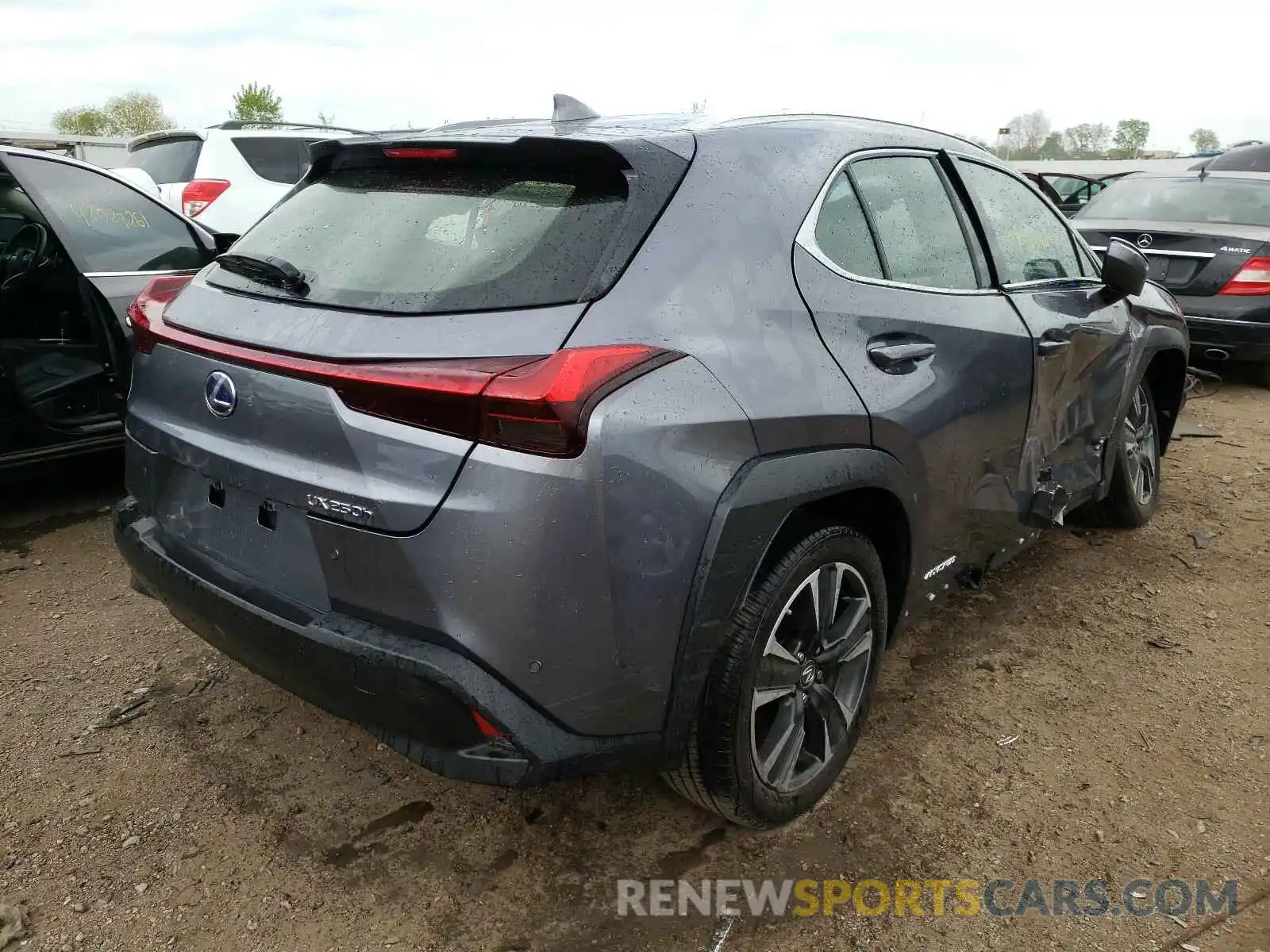 4 Photograph of a damaged car JTHU9JBH1K2013135 LEXUS UX 250H 2019