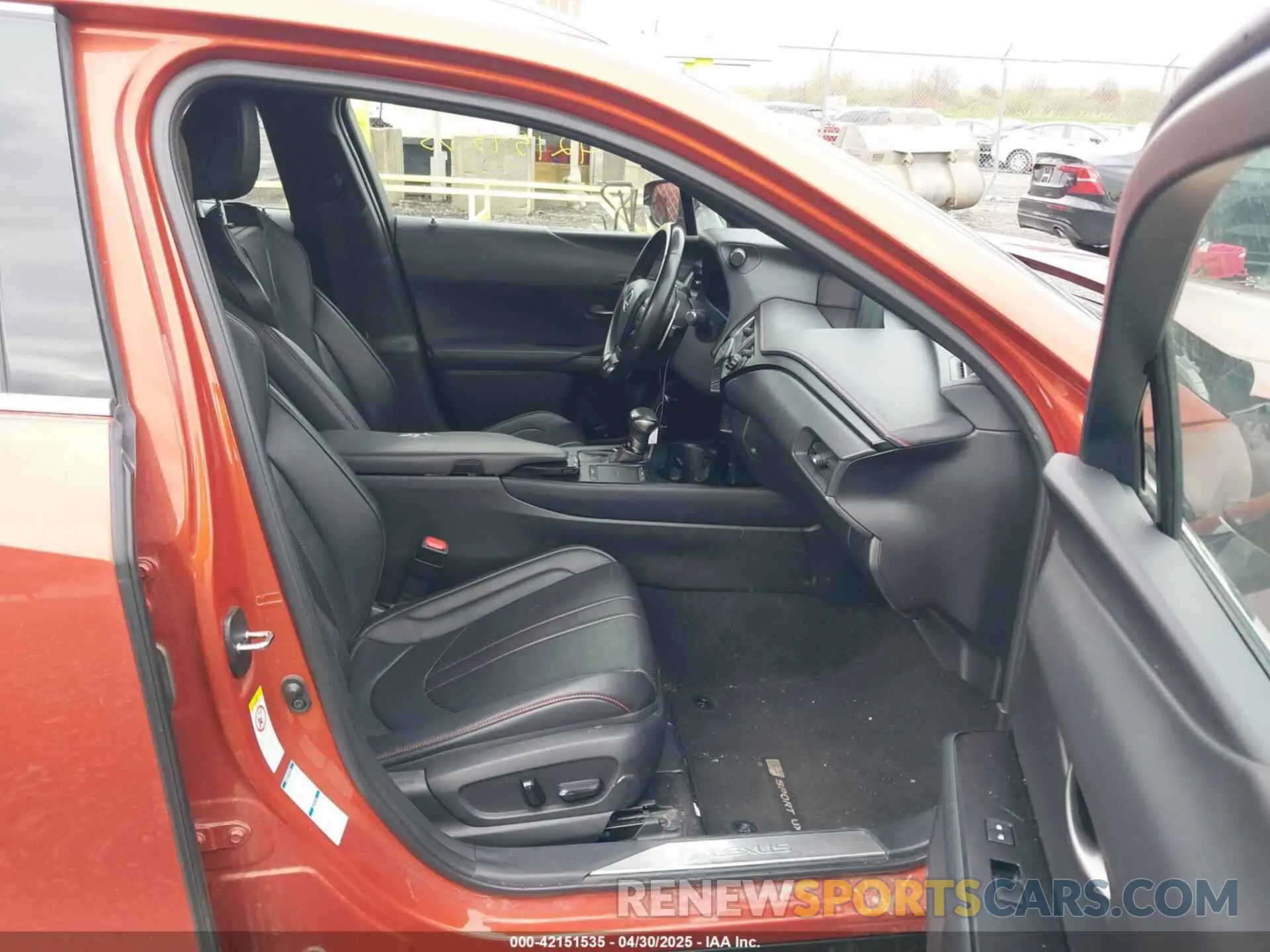 5 Photograph of a damaged car JTHU9JBH3K2003383 LEXUS UX 250H 2019