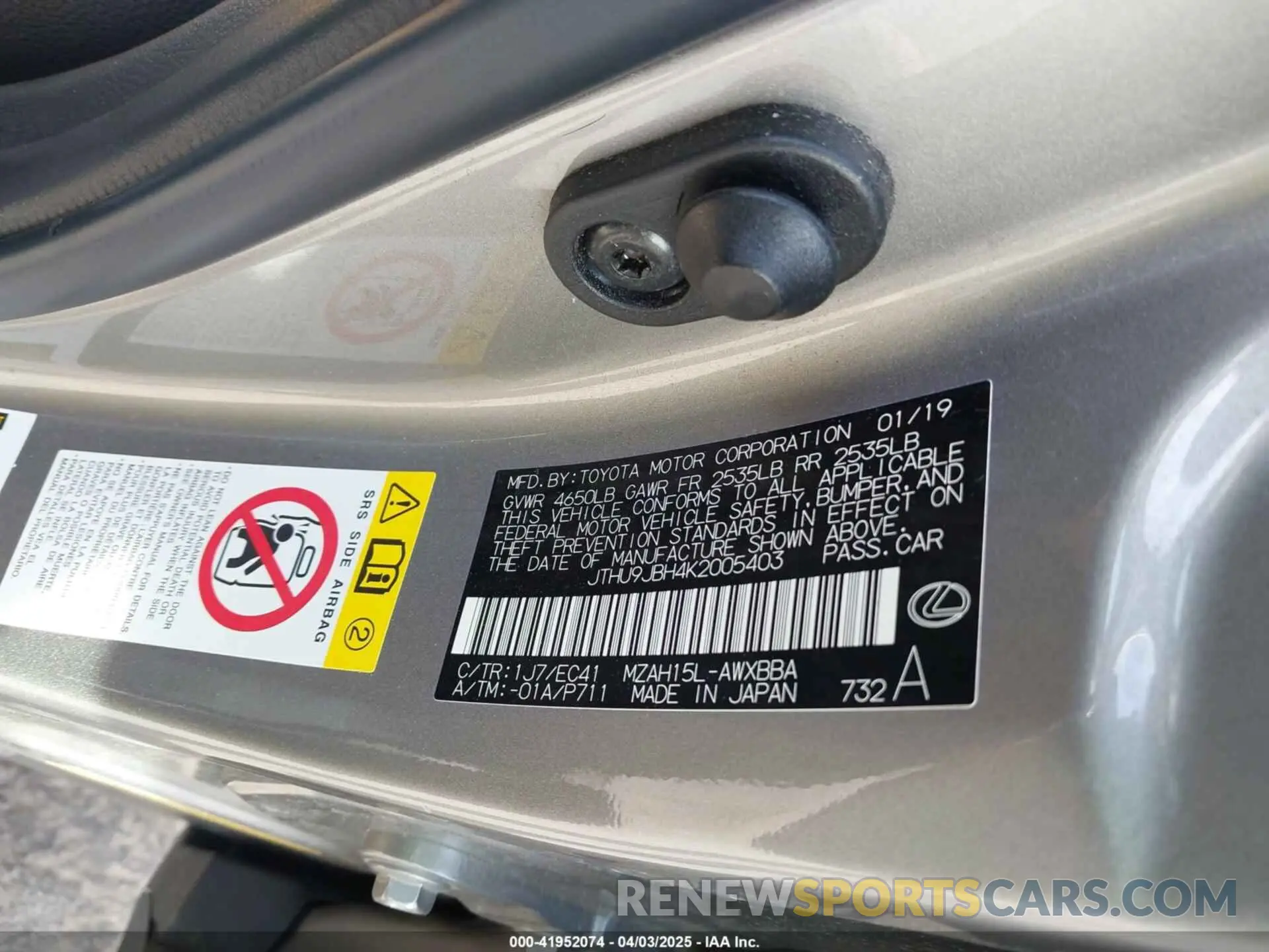 9 Photograph of a damaged car JTHU9JBH4K2005403 LEXUS UX 250H 2019