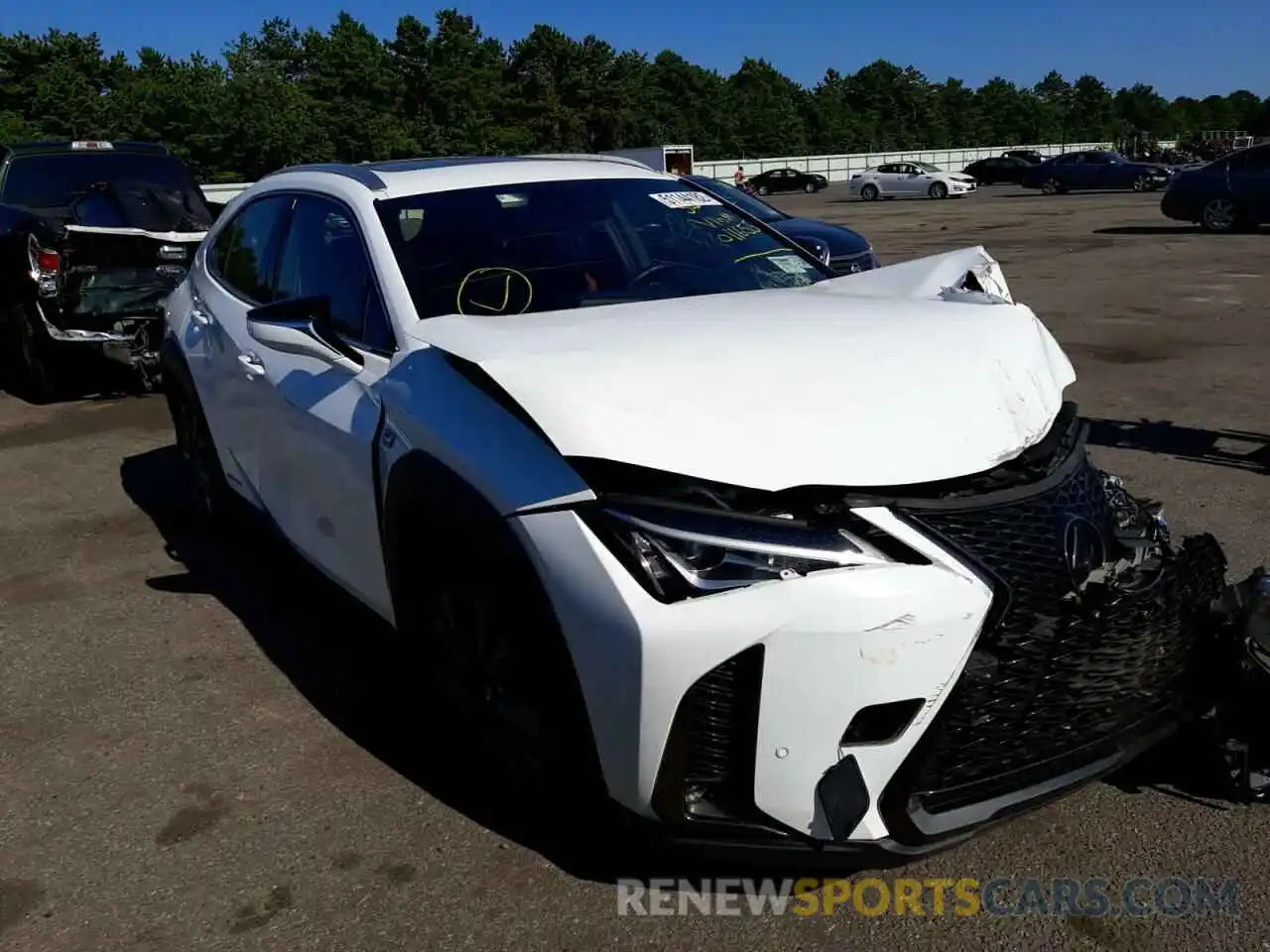 1 Photograph of a damaged car JTHU9JBH6K2011655 LEXUS UX 250H 2019