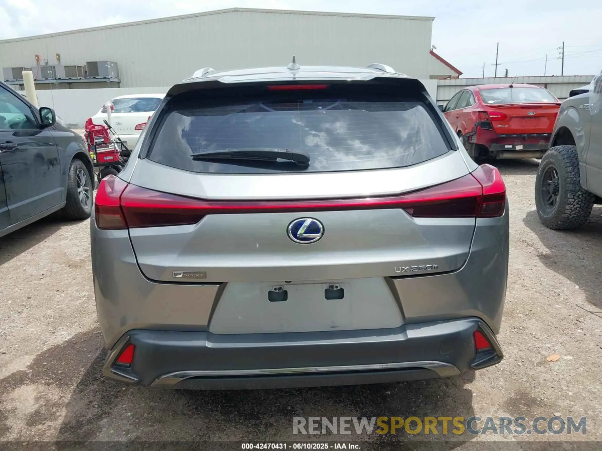 16 Photograph of a damaged car JTHU9JBH7K2012457 LEXUS UX 250H 2019