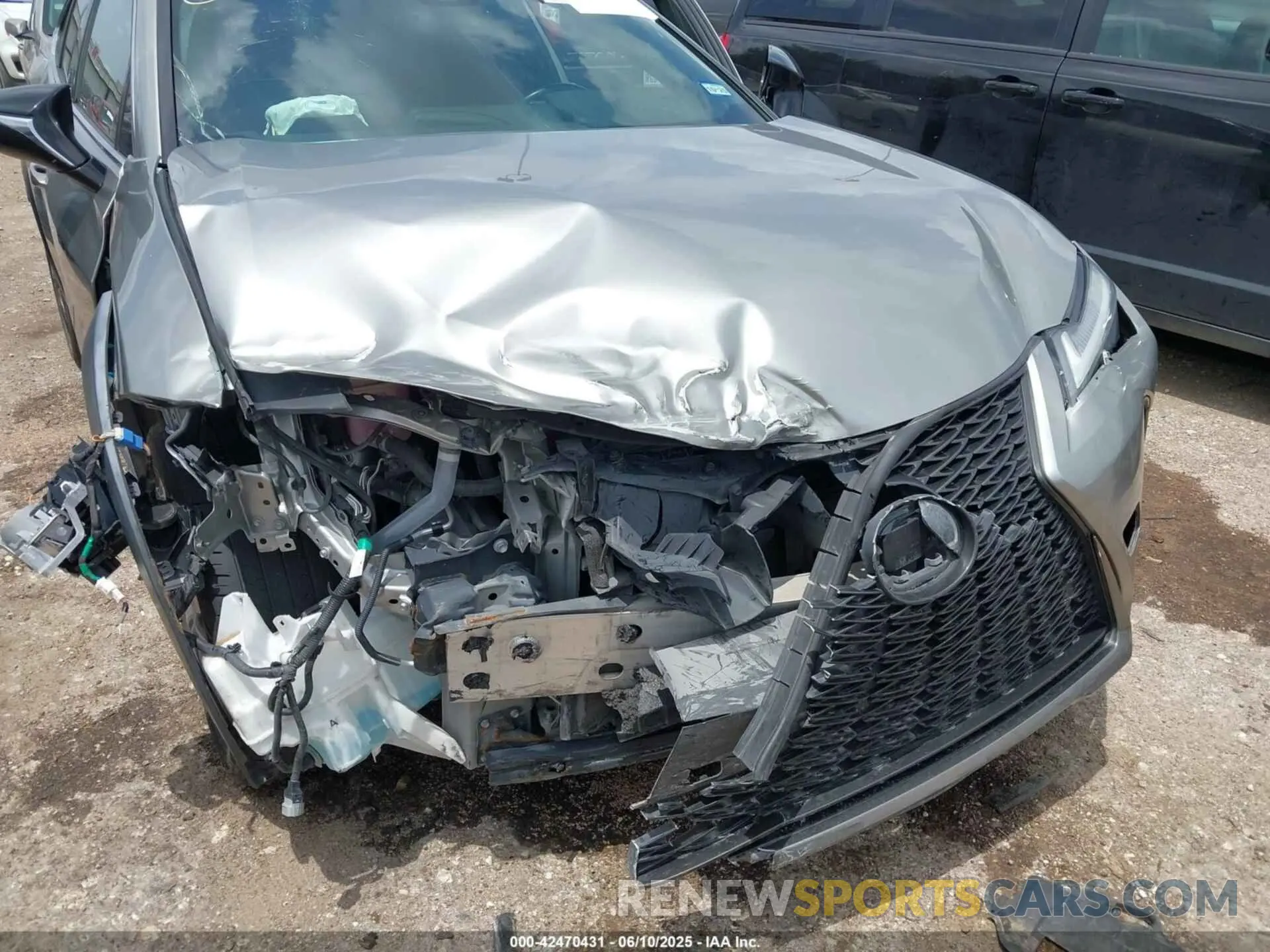 6 Photograph of a damaged car JTHU9JBH7K2012457 LEXUS UX 250H 2019