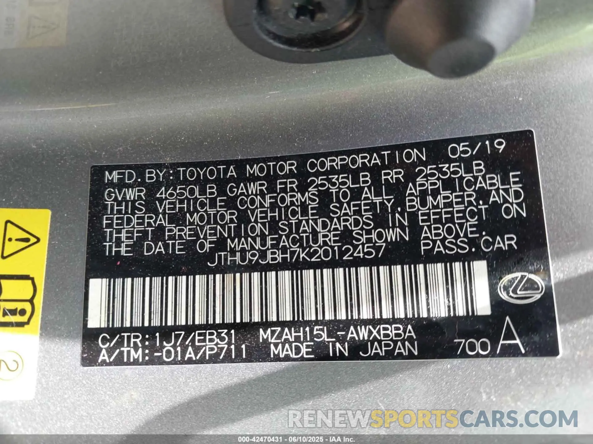 9 Photograph of a damaged car JTHU9JBH7K2012457 LEXUS UX 250H 2019