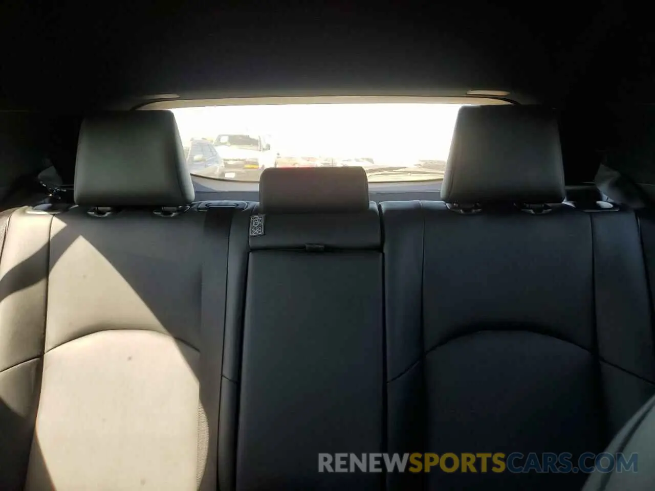 10 Photograph of a damaged car JTHU9JBH7K2018470 LEXUS UX 250H 2019