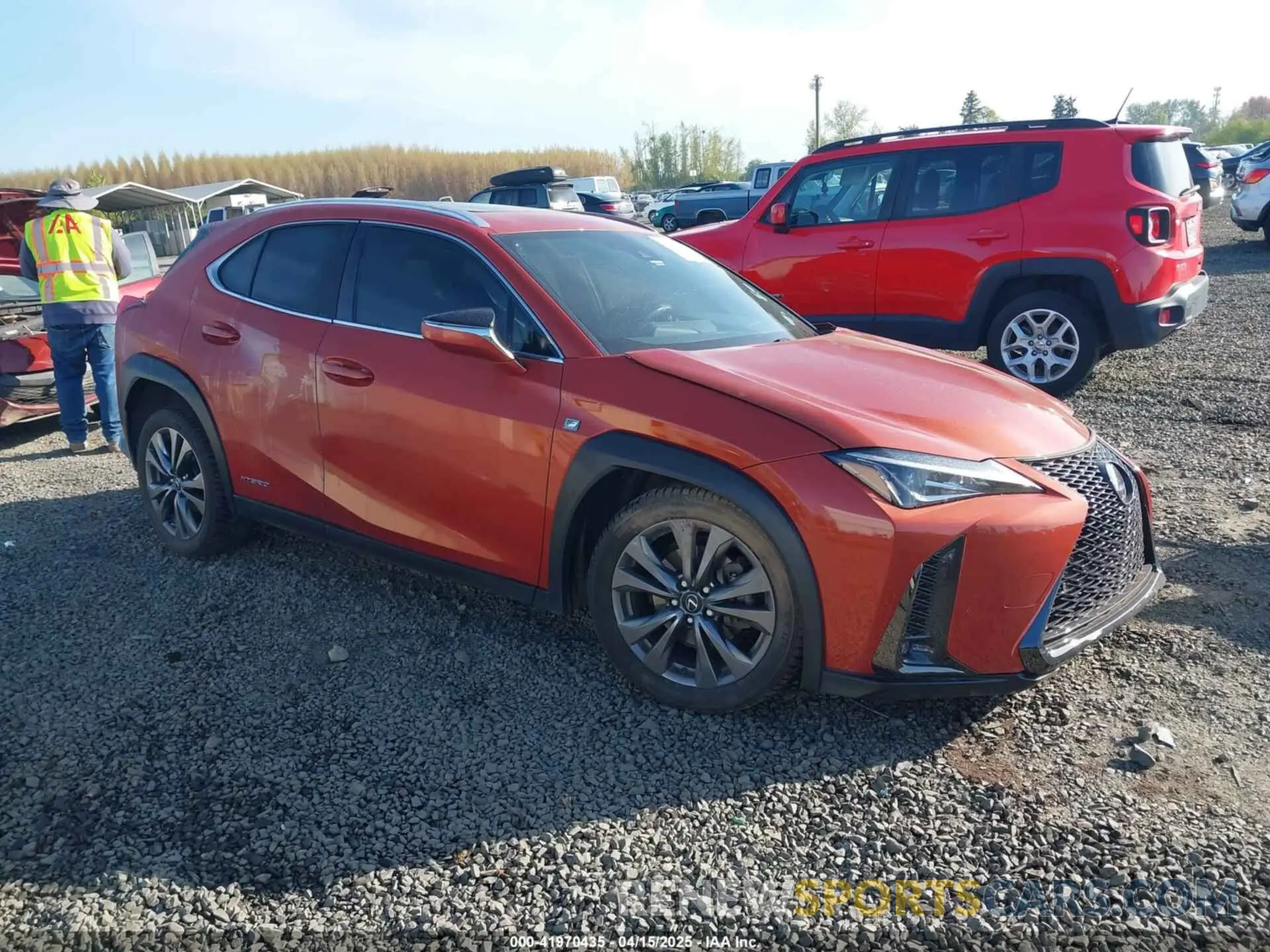 1 Photograph of a damaged car JTHU9JBH9K2004540 LEXUS UX 250H 2019