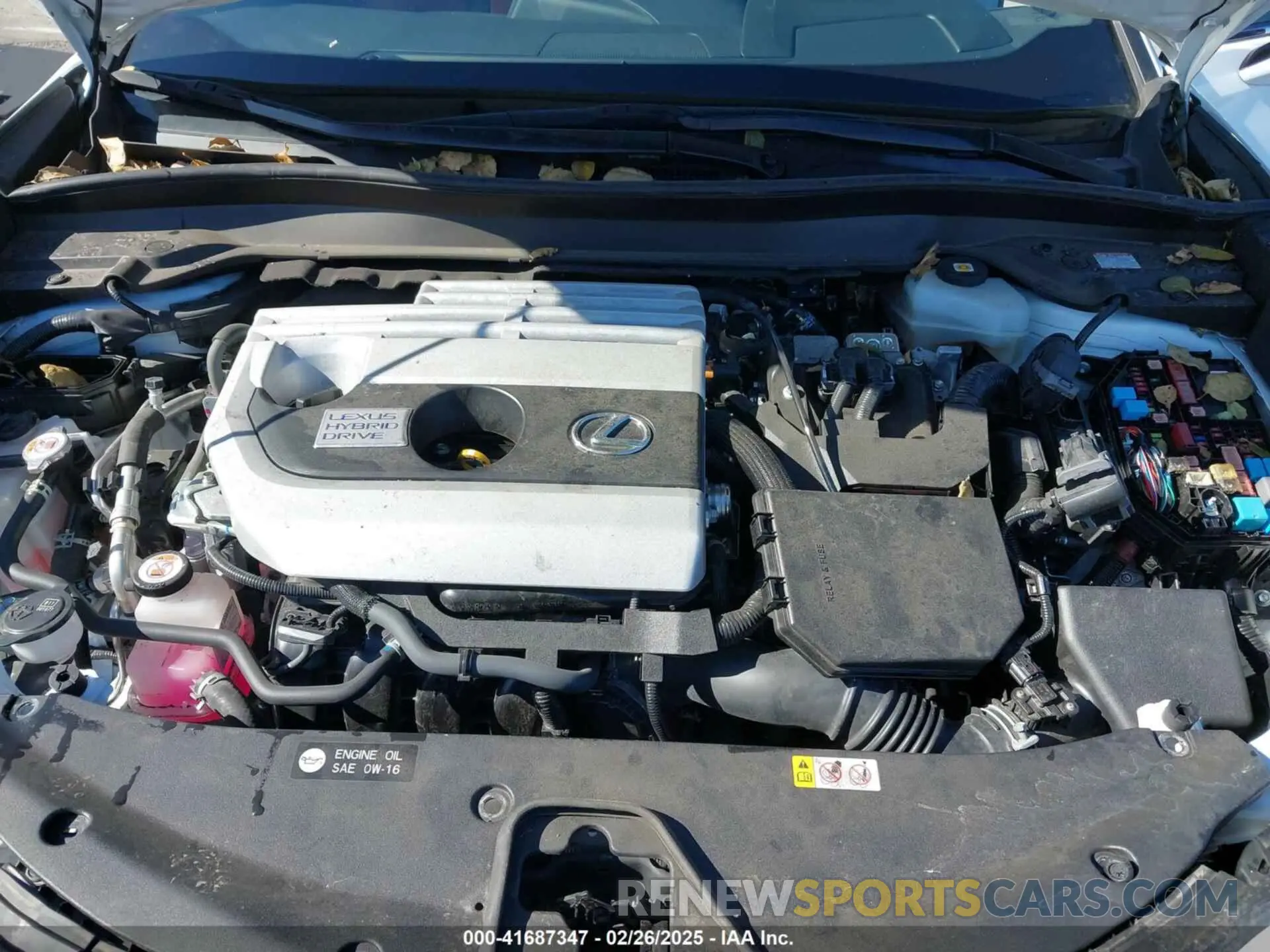 10 Photograph of a damaged car JTHE9JBH7L2032553 LEXUS UX 250H 2020