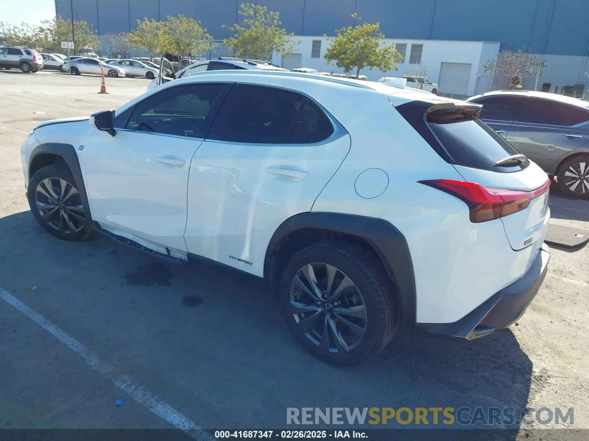 3 Photograph of a damaged car JTHE9JBH7L2032553 LEXUS UX 250H 2020